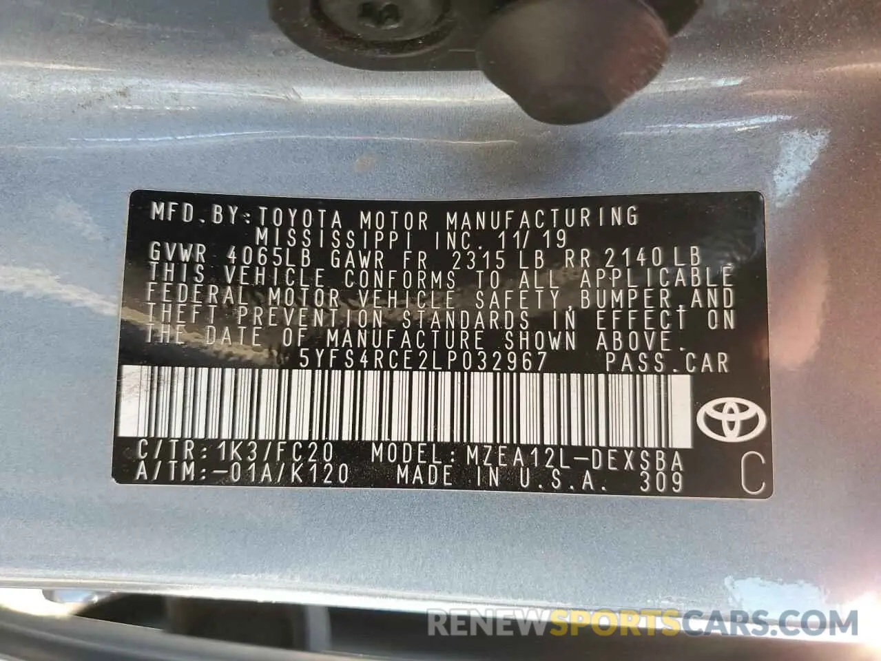 14 Photograph of a damaged car 5YFS4RCE2LP032967 TOYOTA COROLLA 2020