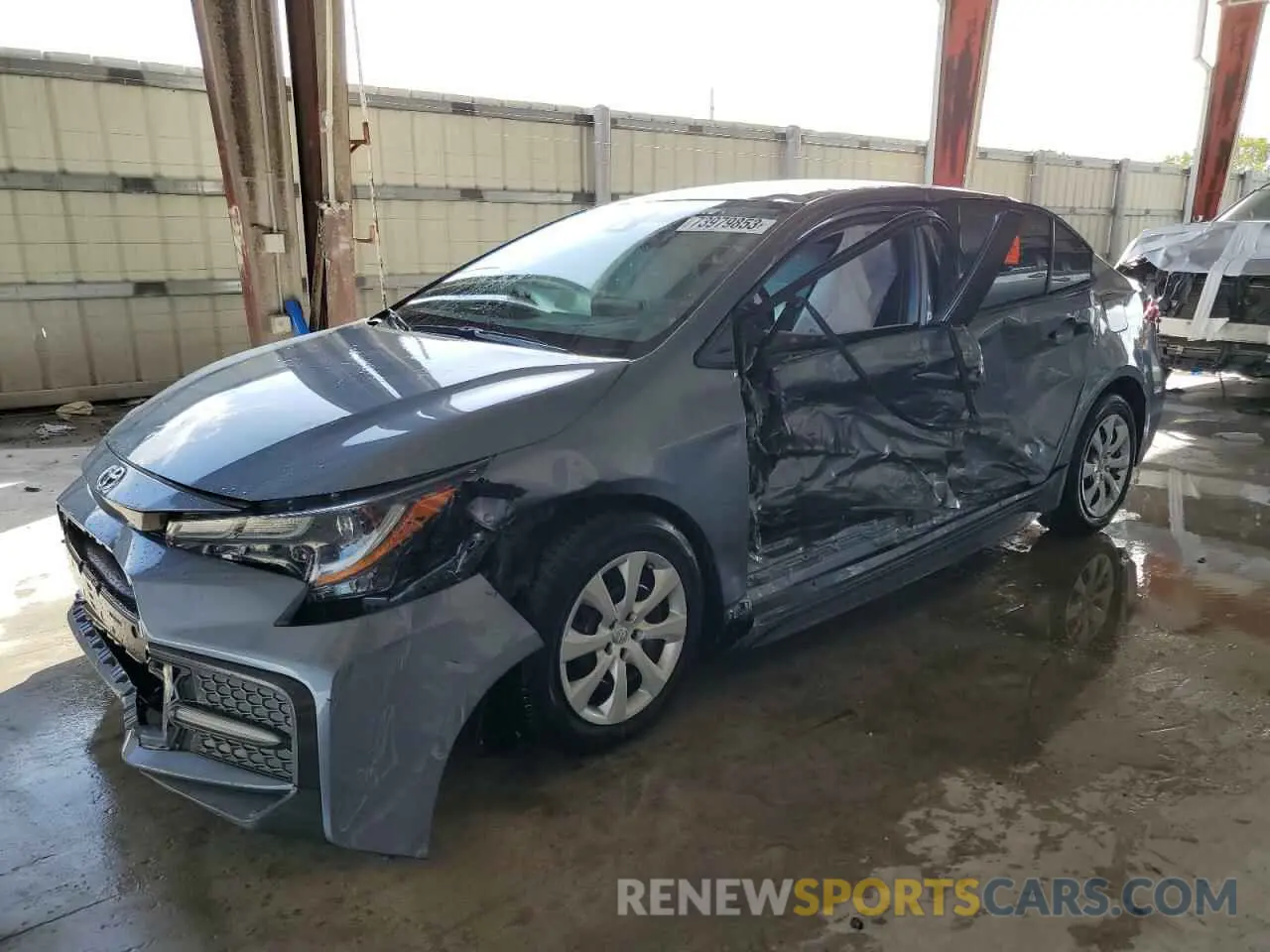 1 Photograph of a damaged car 5YFS4RCE2LP046643 TOYOTA COROLLA 2020