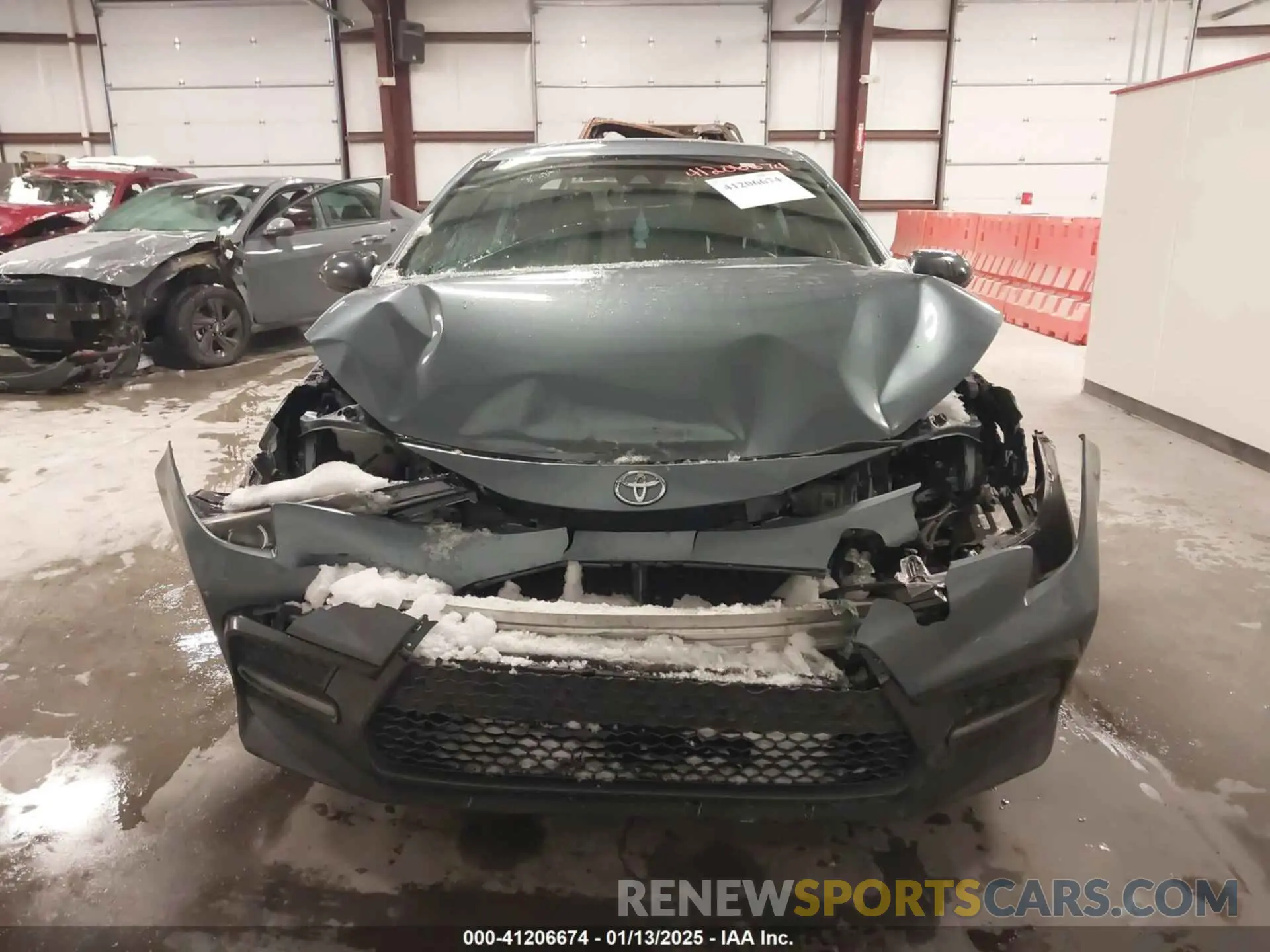 12 Photograph of a damaged car 5YFS4RCE3LP031312 TOYOTA COROLLA 2020