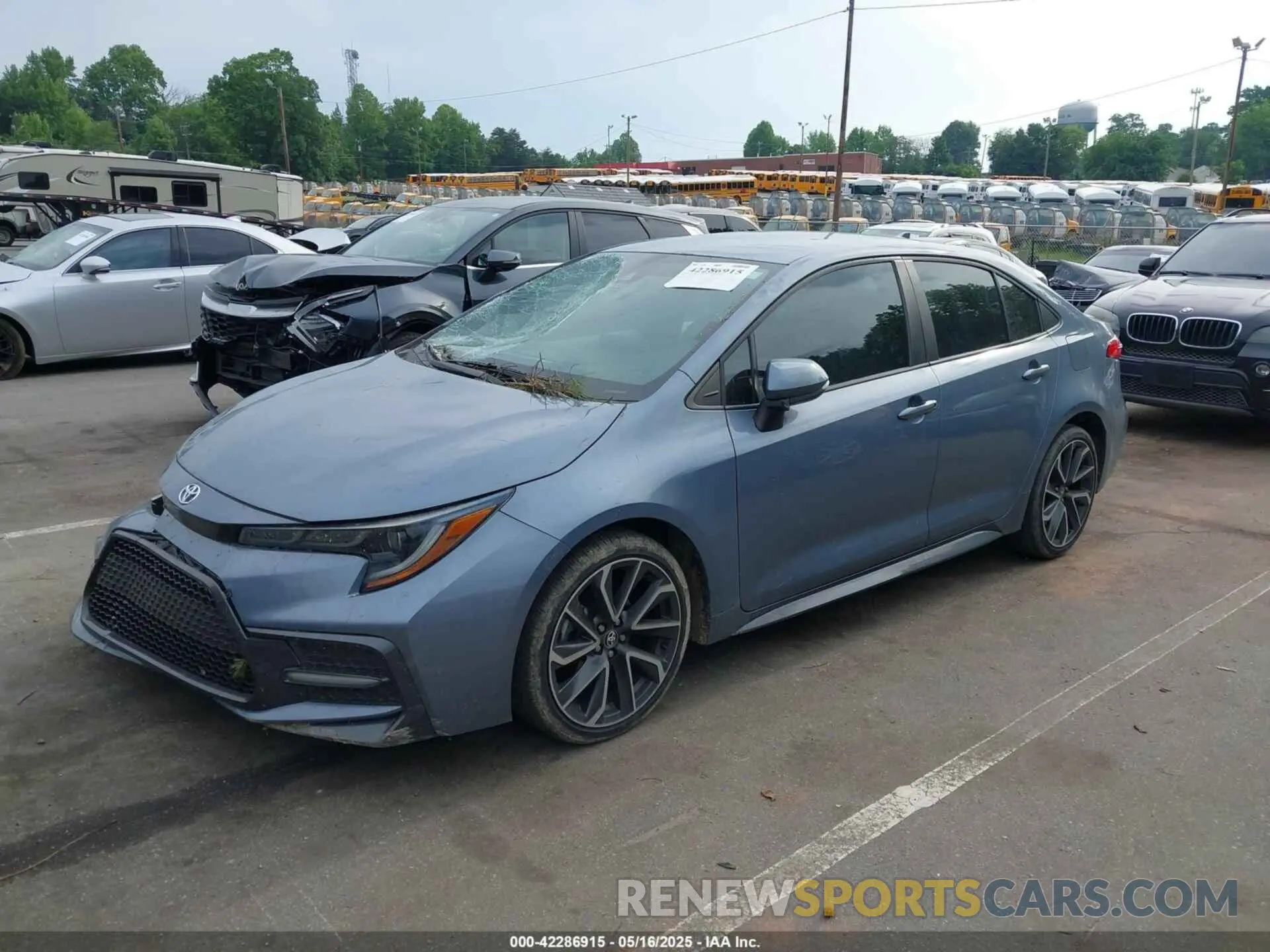 2 Photograph of a damaged car 5YFS4RCE3LP045582 TOYOTA COROLLA 2020