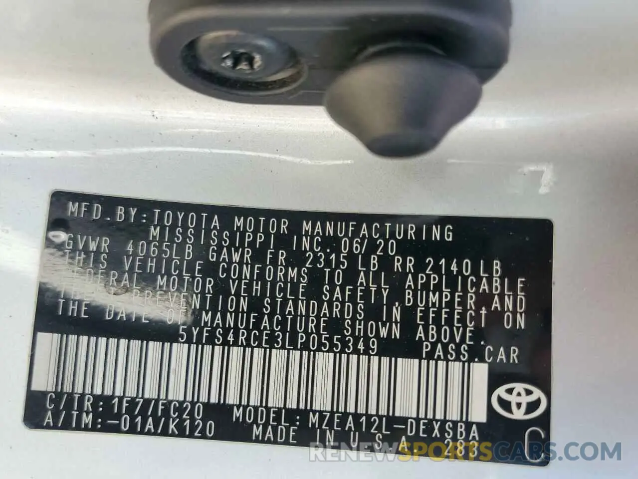 13 Photograph of a damaged car 5YFS4RCE3LP055349 TOYOTA COROLLA 2020