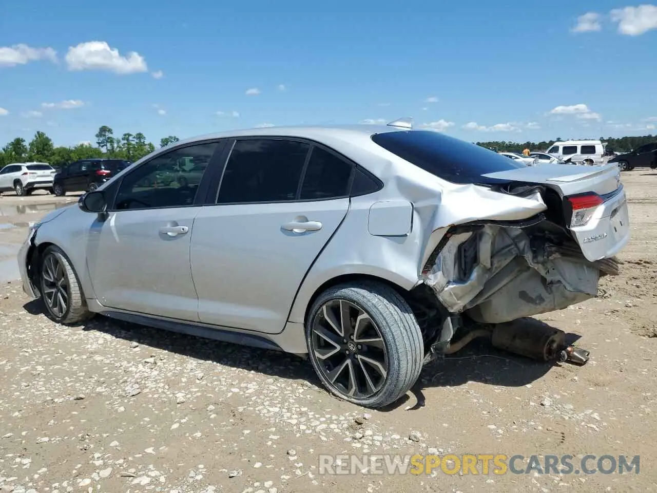 2 Photograph of a damaged car 5YFS4RCE3LP055349 TOYOTA COROLLA 2020