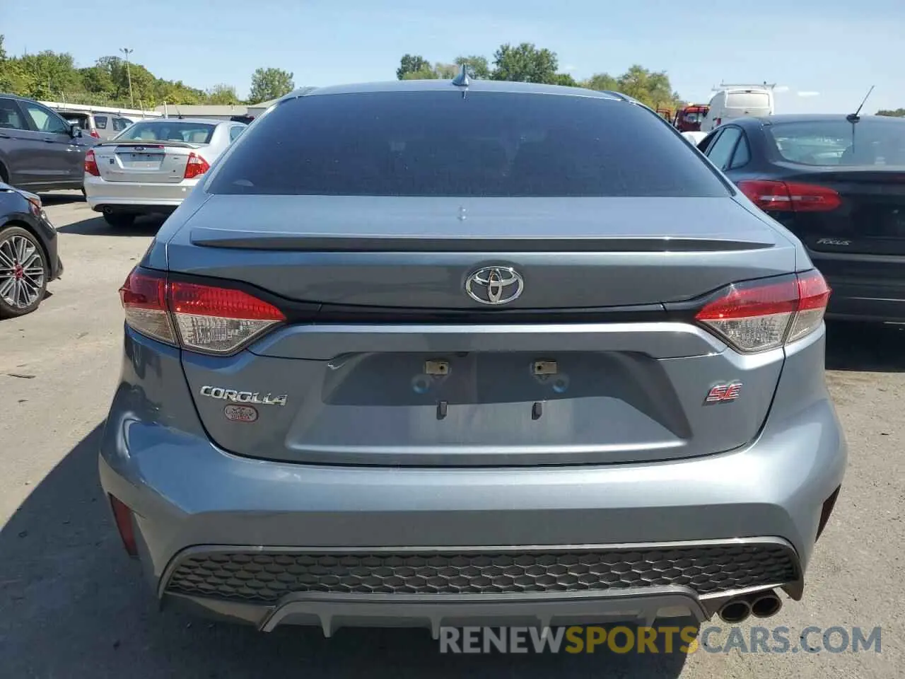 6 Photograph of a damaged car 5YFS4RCE4LP014261 TOYOTA COROLLA 2020