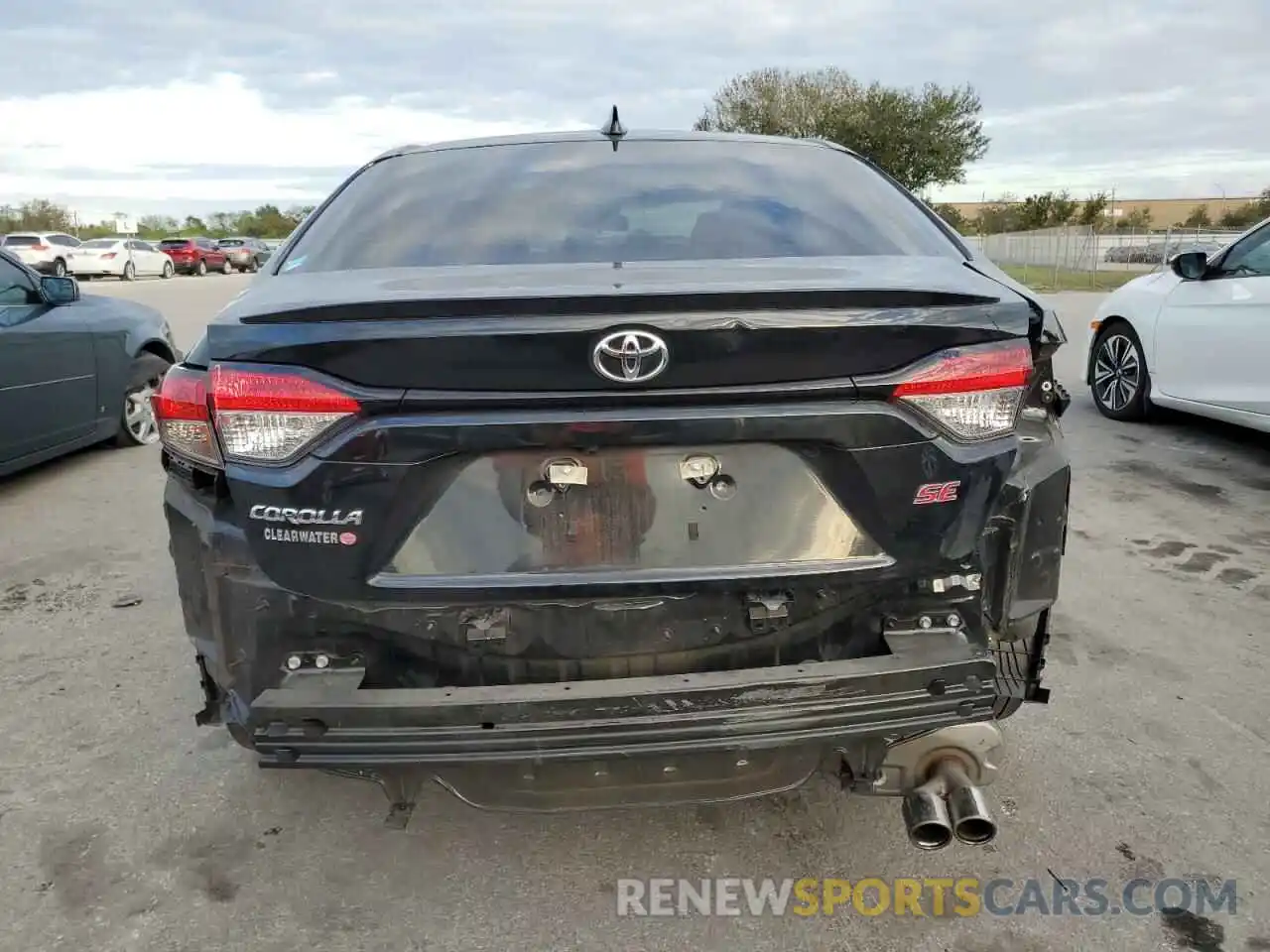 6 Photograph of a damaged car 5YFS4RCE4LP032176 TOYOTA COROLLA 2020