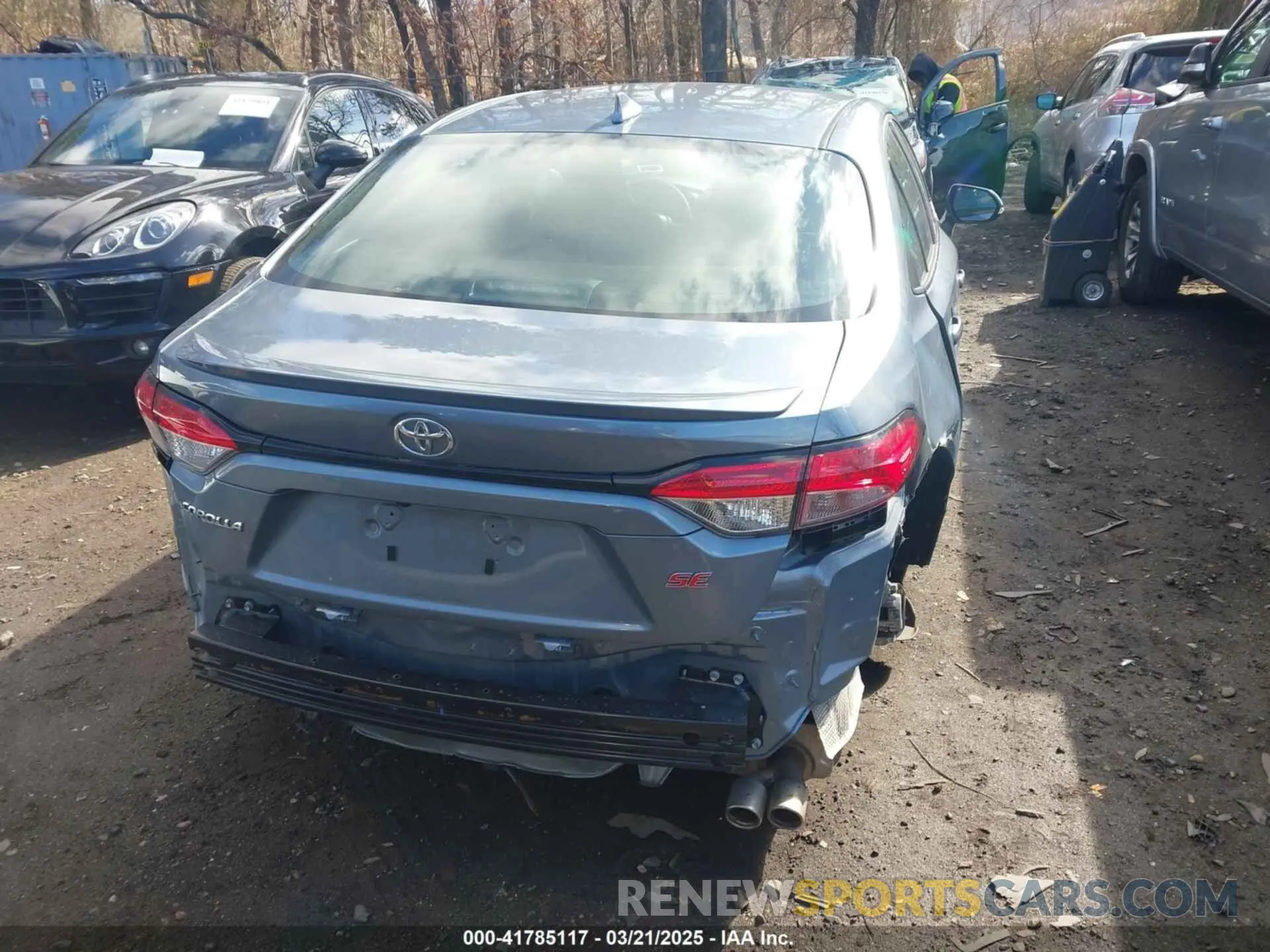 16 Photograph of a damaged car 5YFS4RCE4LP044683 TOYOTA COROLLA 2020