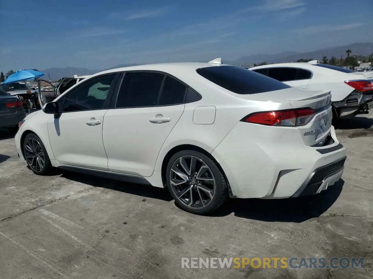2 Photograph of a damaged car 5YFS4RCE4LP052461 TOYOTA COROLLA 2020