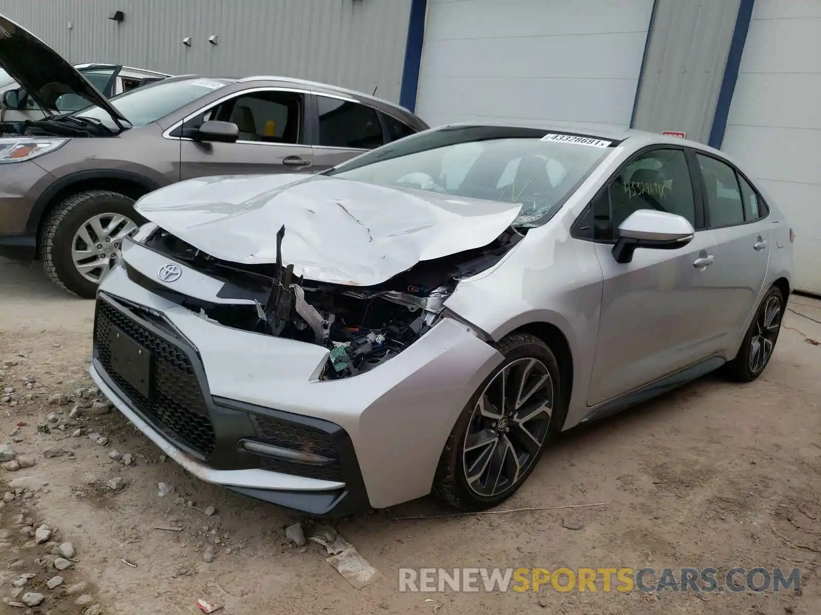 2 Photograph of a damaged car 5YFS4RCE5LP015256 TOYOTA COROLLA 2020