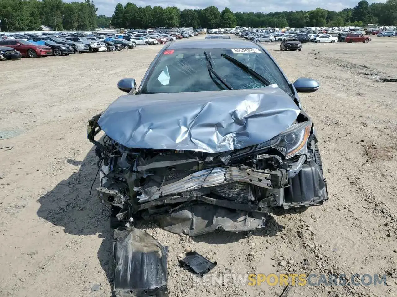 5 Photograph of a damaged car 5YFS4RCE5LP024684 TOYOTA COROLLA 2020