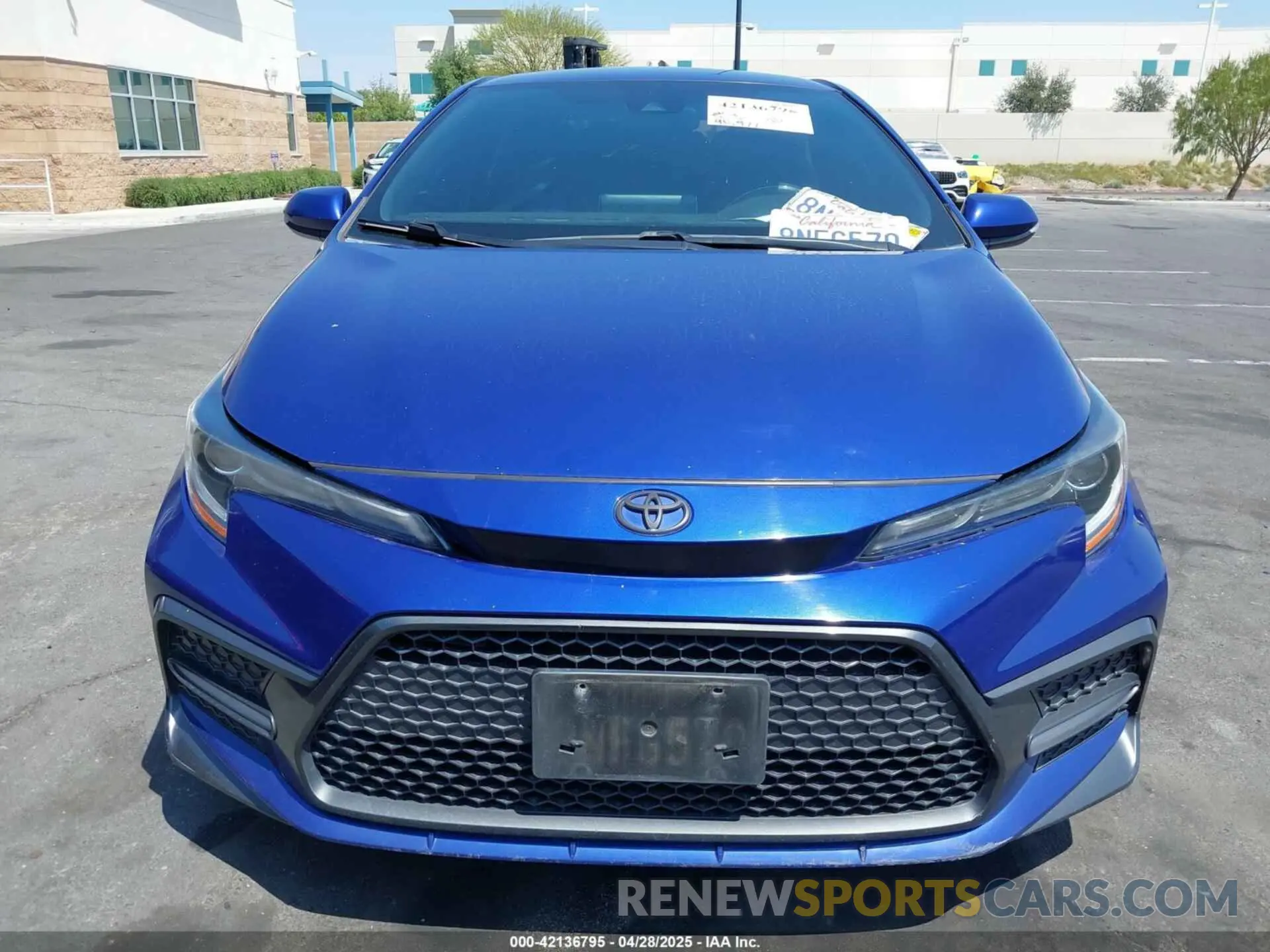 13 Photograph of a damaged car 5YFS4RCE5LP030789 TOYOTA COROLLA 2020