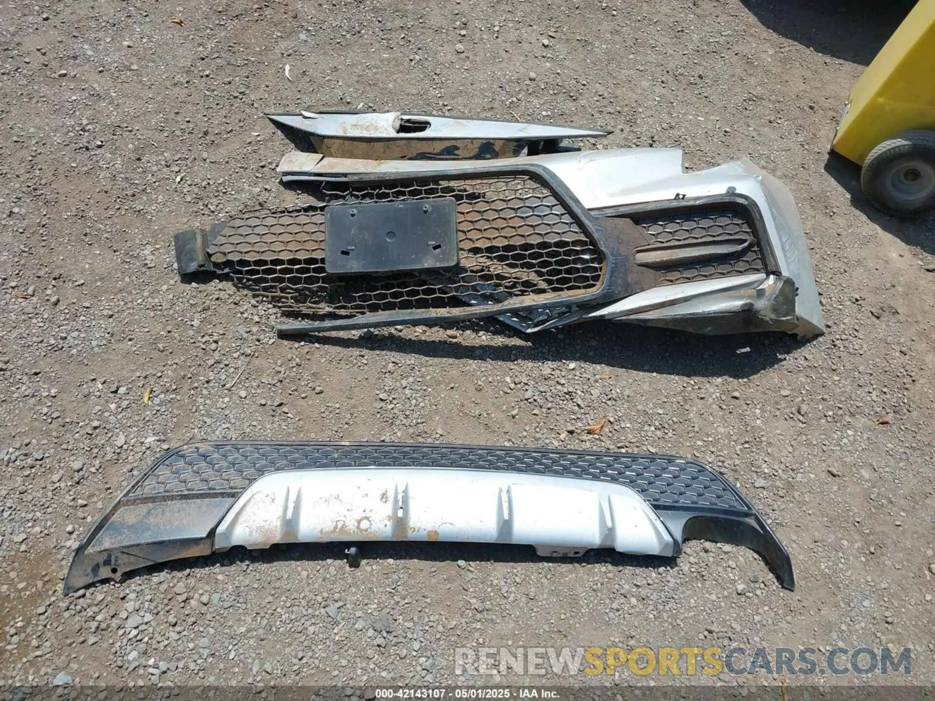 12 Photograph of a damaged car 5YFS4RCE5LP034504 TOYOTA COROLLA 2020