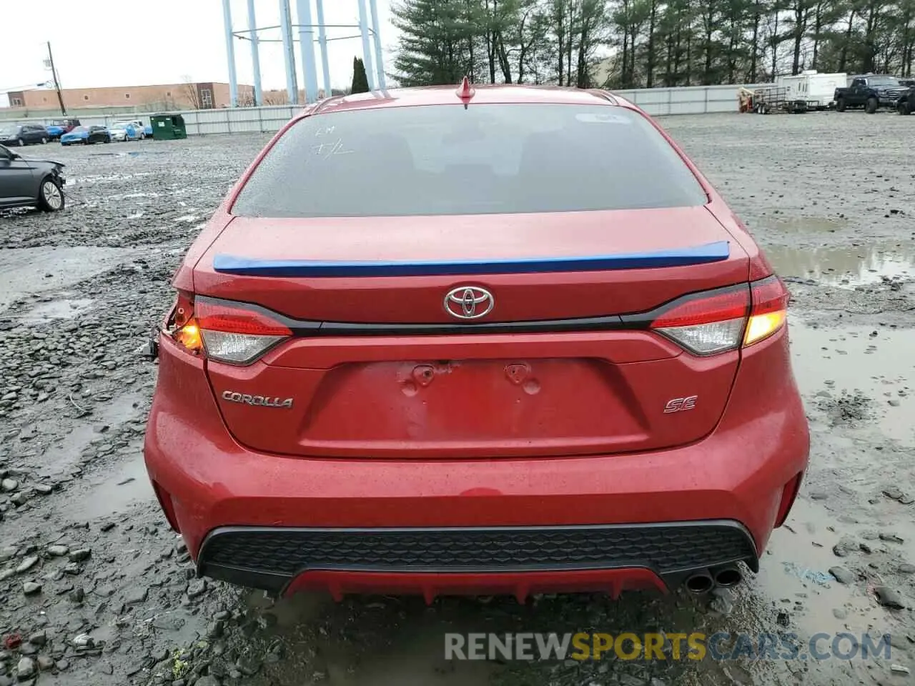 6 Photograph of a damaged car 5YFS4RCE5LP037483 TOYOTA COROLLA 2020
