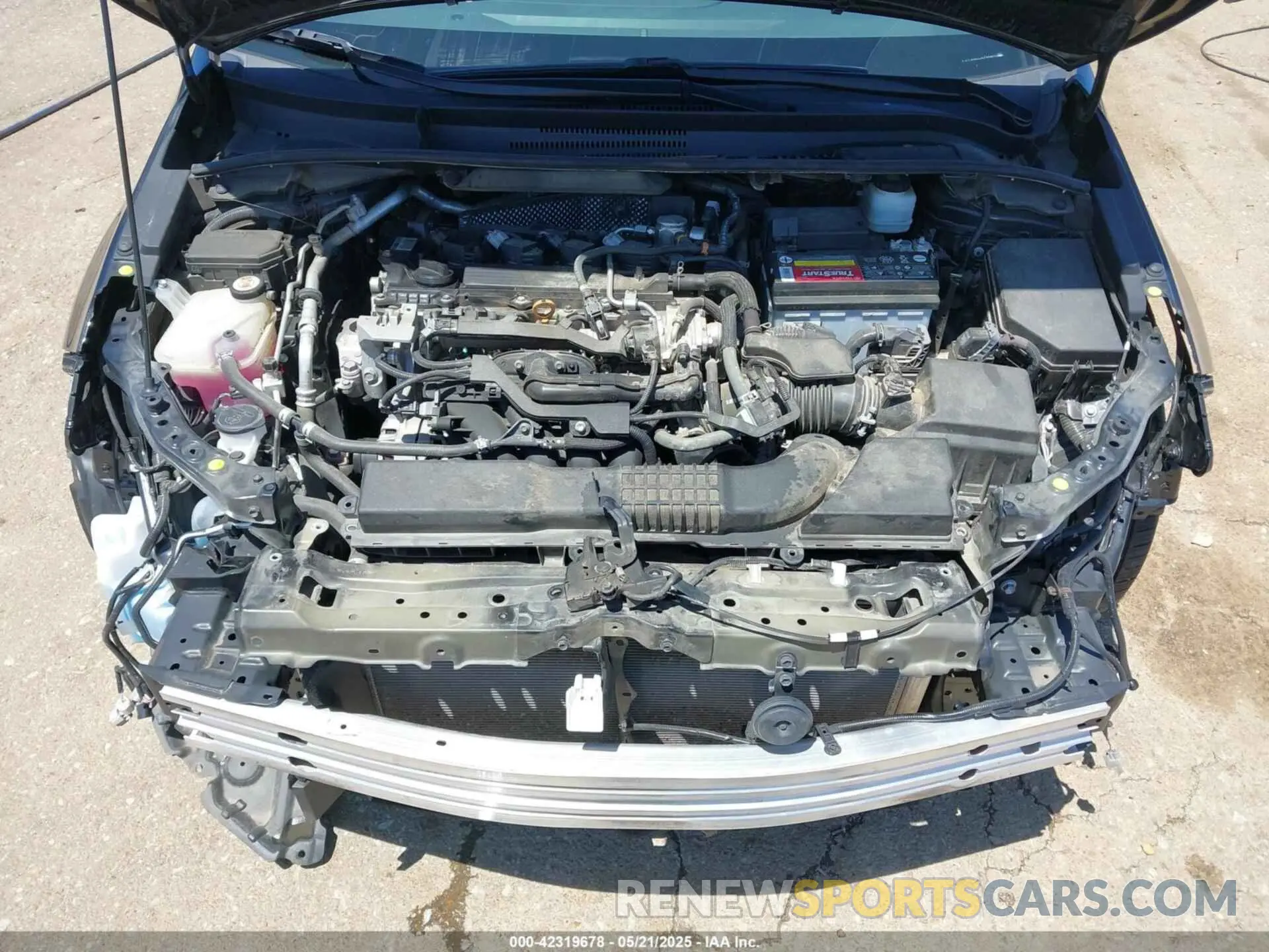 10 Photograph of a damaged car 5YFS4RCE5LP040822 TOYOTA COROLLA 2020