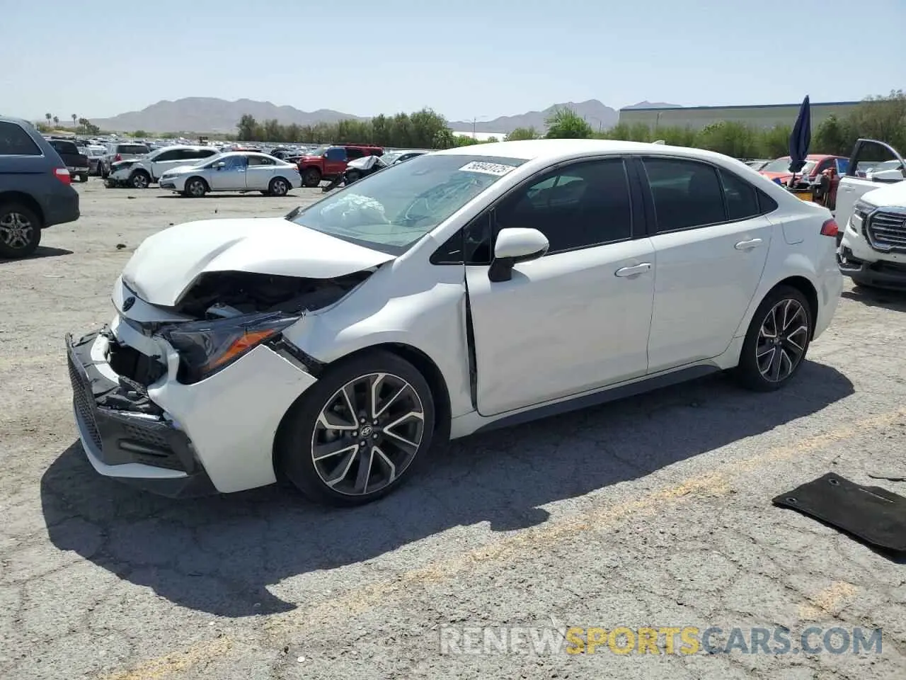 1 Photograph of a damaged car 5YFS4RCE5LP053683 TOYOTA COROLLA 2020