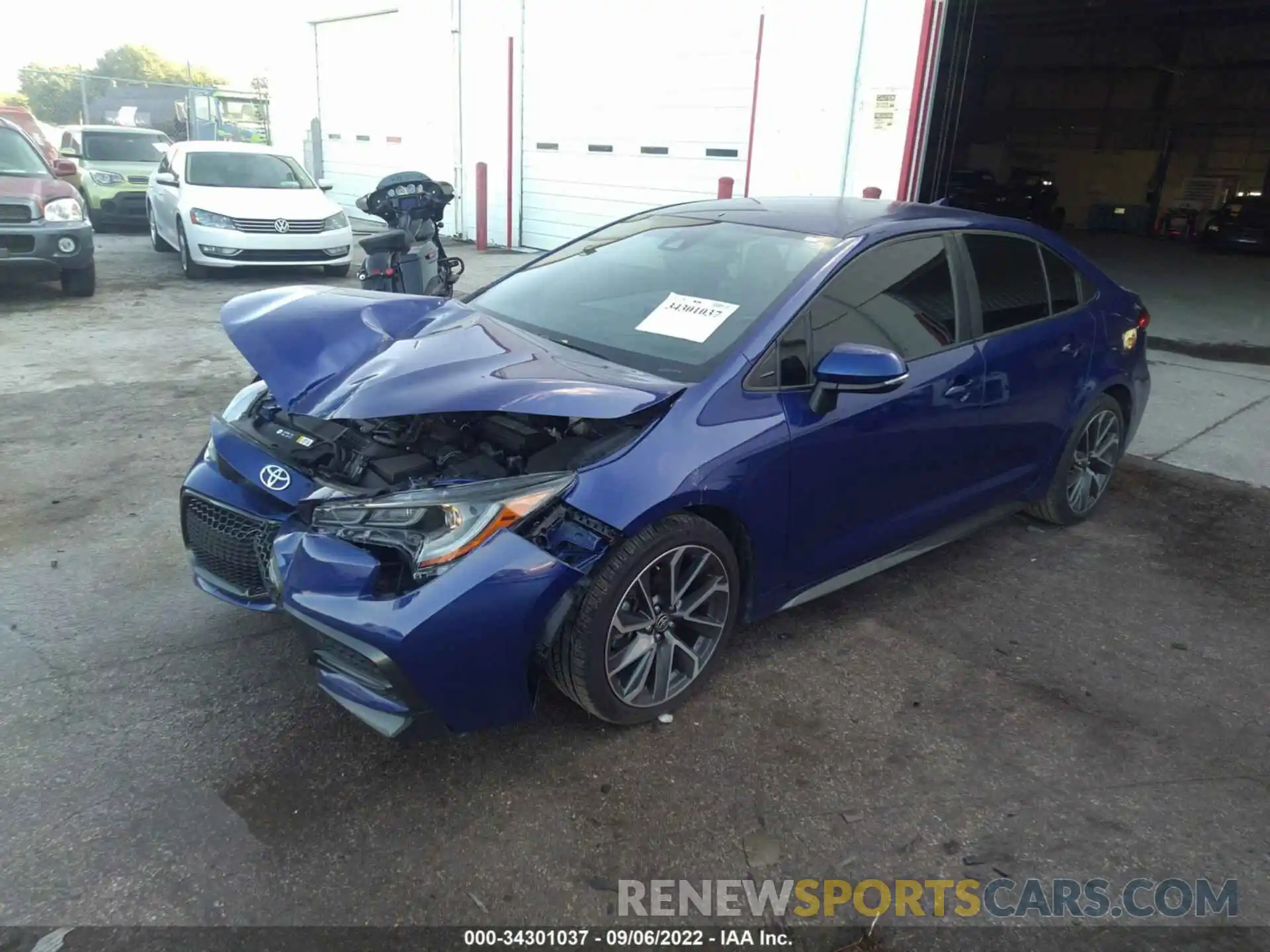 2 Photograph of a damaged car 5YFS4RCE5LP053764 TOYOTA COROLLA 2020