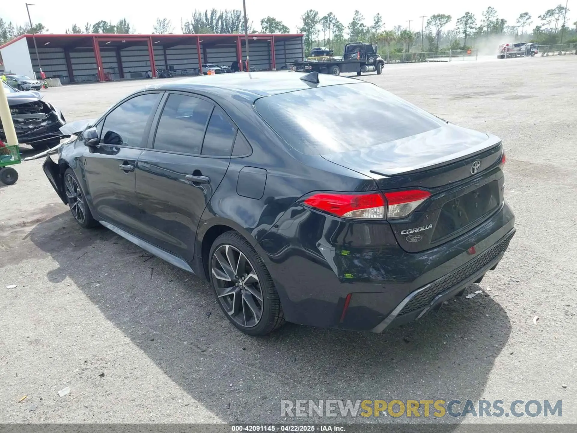 12 Photograph of a damaged car 5YFS4RCE6LP008655 TOYOTA COROLLA 2020