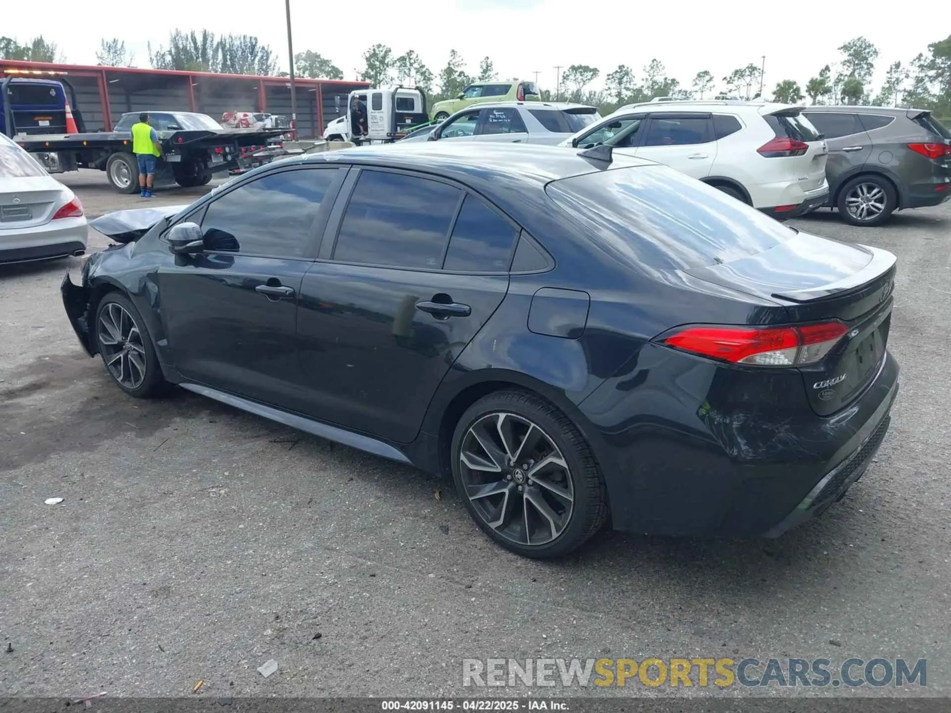 3 Photograph of a damaged car 5YFS4RCE6LP008655 TOYOTA COROLLA 2020