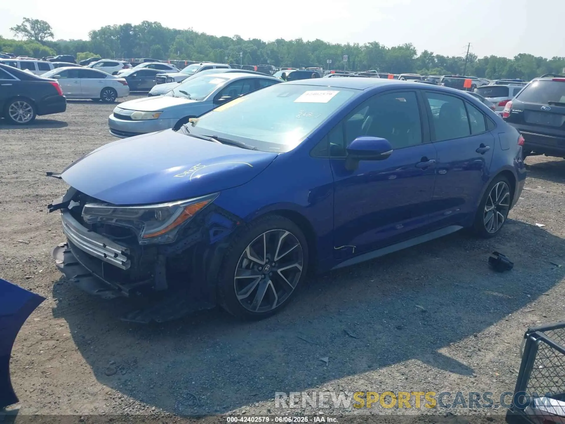 2 Photograph of a damaged car 5YFS4RCE6LP011930 TOYOTA COROLLA 2020