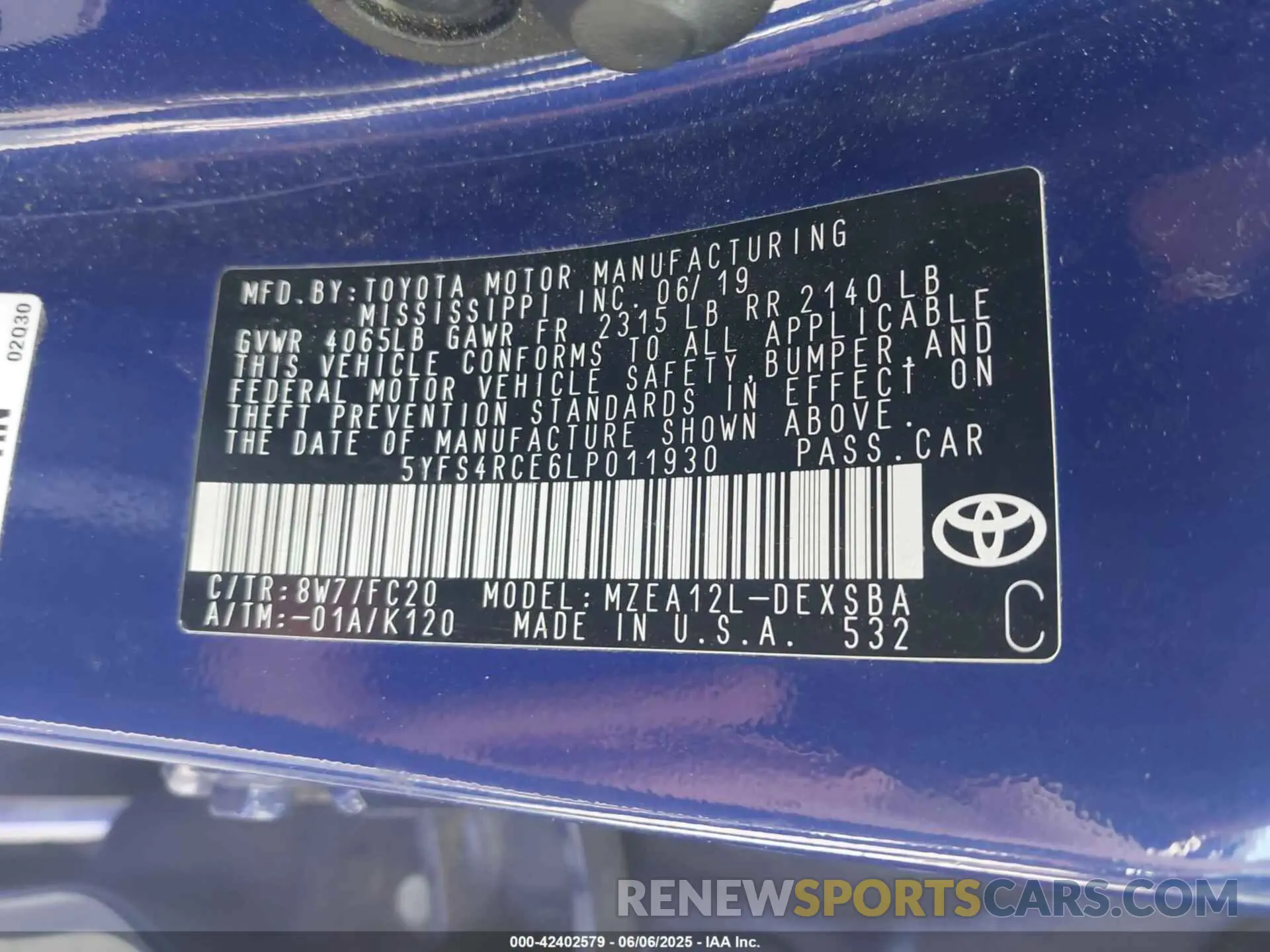 9 Photograph of a damaged car 5YFS4RCE6LP011930 TOYOTA COROLLA 2020