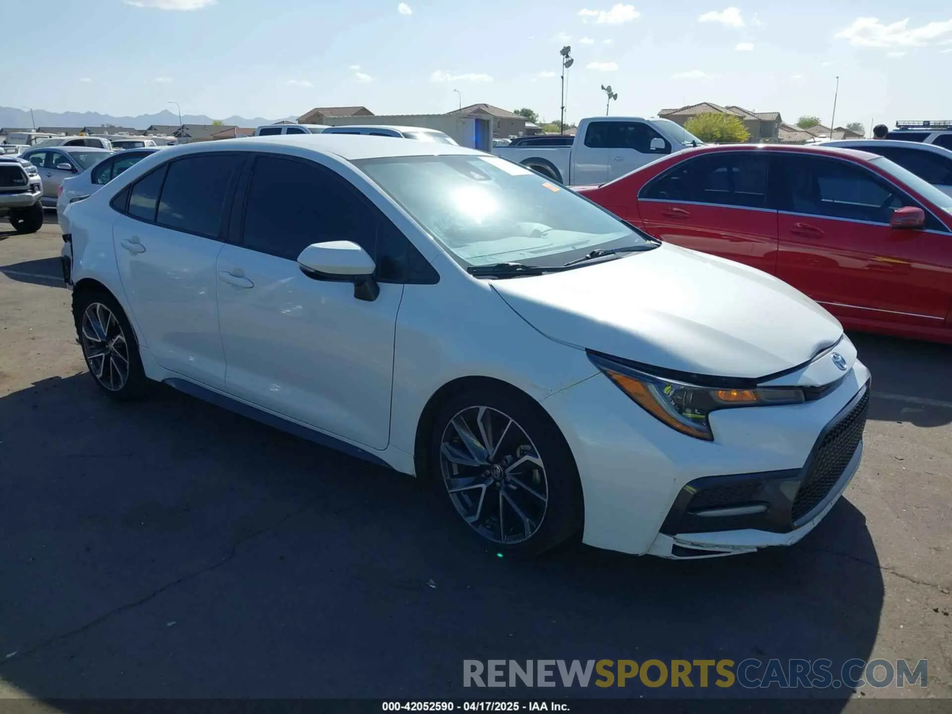 1 Photograph of a damaged car 5YFS4RCE6LP028145 TOYOTA COROLLA 2020