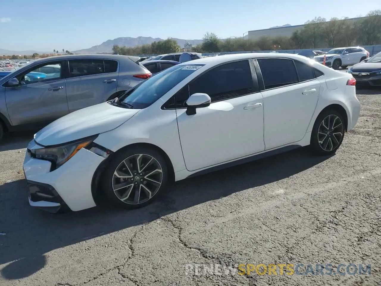 1 Photograph of a damaged car 5YFS4RCE6LP029313 TOYOTA COROLLA 2020