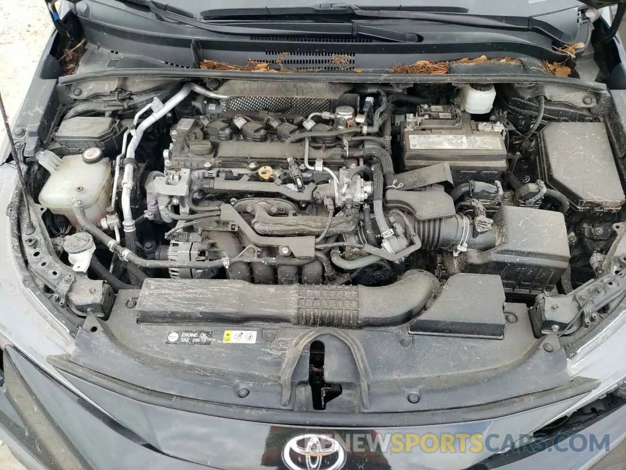 11 Photograph of a damaged car 5YFS4RCE6LP032258 TOYOTA COROLLA 2020