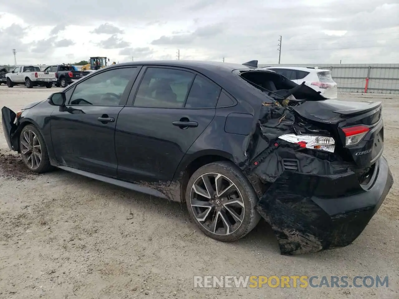 2 Photograph of a damaged car 5YFS4RCE6LP032258 TOYOTA COROLLA 2020