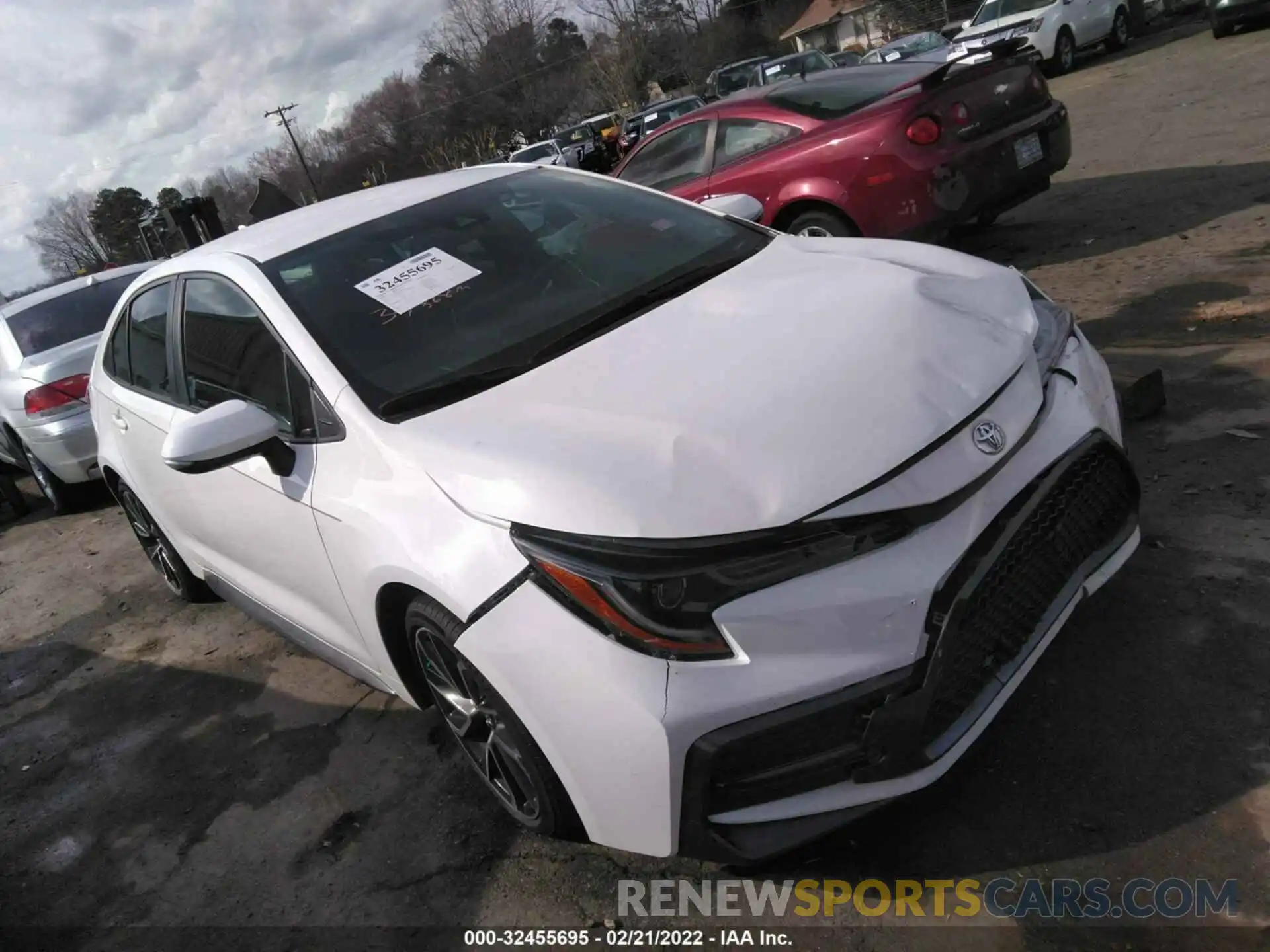 1 Photograph of a damaged car 5YFS4RCE6LP041672 TOYOTA COROLLA 2020