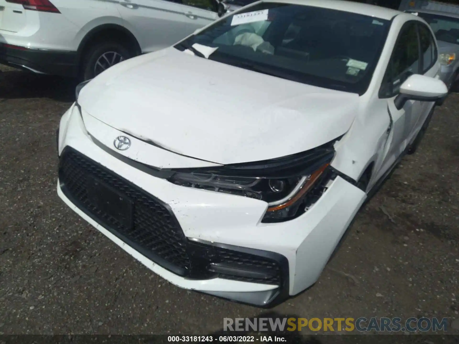 6 Photograph of a damaged car 5YFS4RCE6LP051179 TOYOTA COROLLA 2020