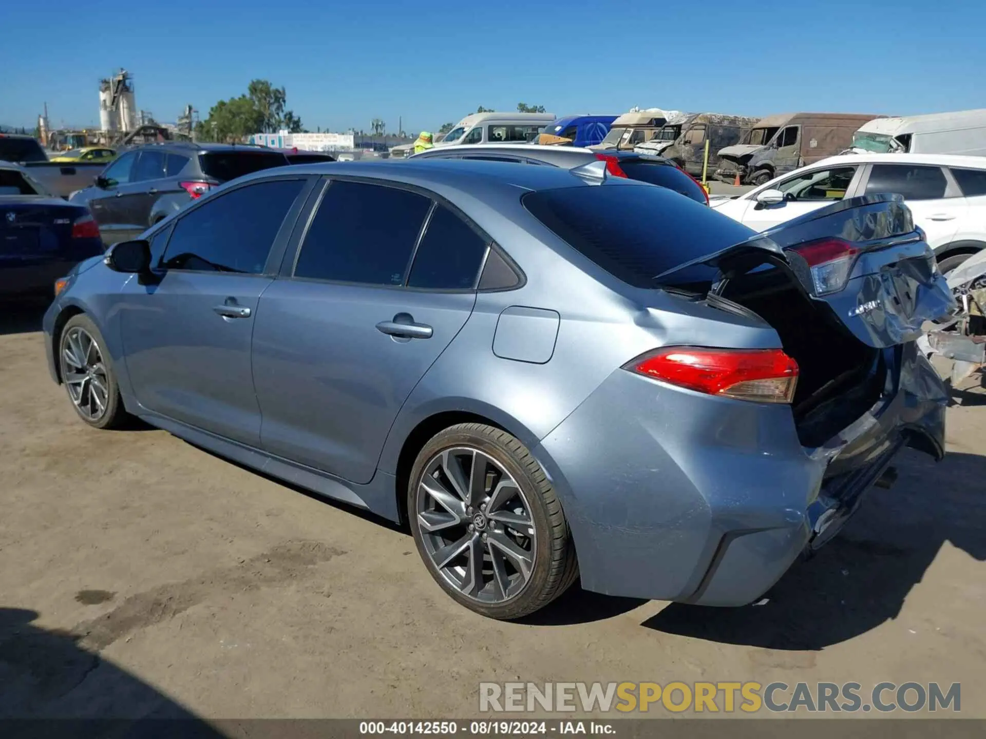 3 Photograph of a damaged car 5YFS4RCE6LP055894 TOYOTA COROLLA 2020