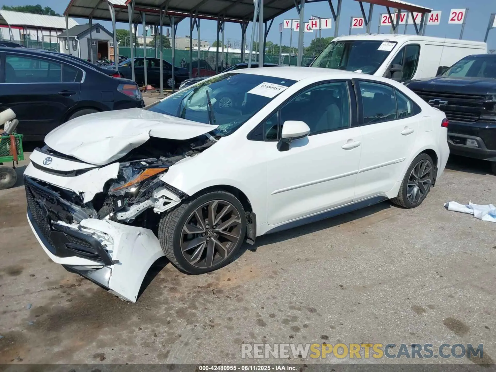2 Photograph of a damaged car 5YFS4RCE7LP010303 TOYOTA COROLLA 2020