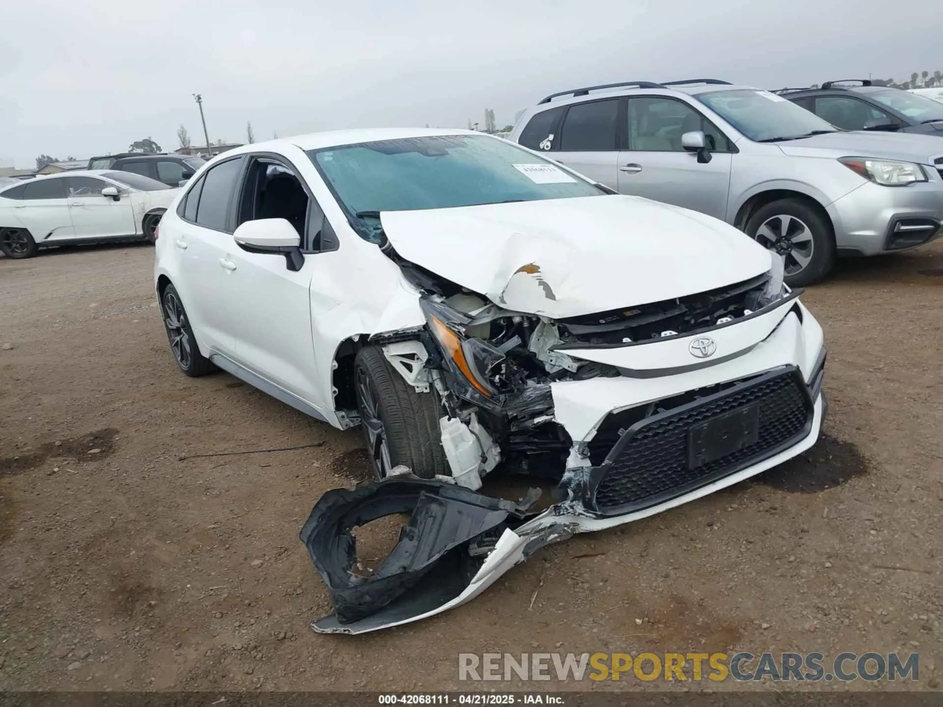 1 Photograph of a damaged car 5YFS4RCE7LP013783 TOYOTA COROLLA 2020