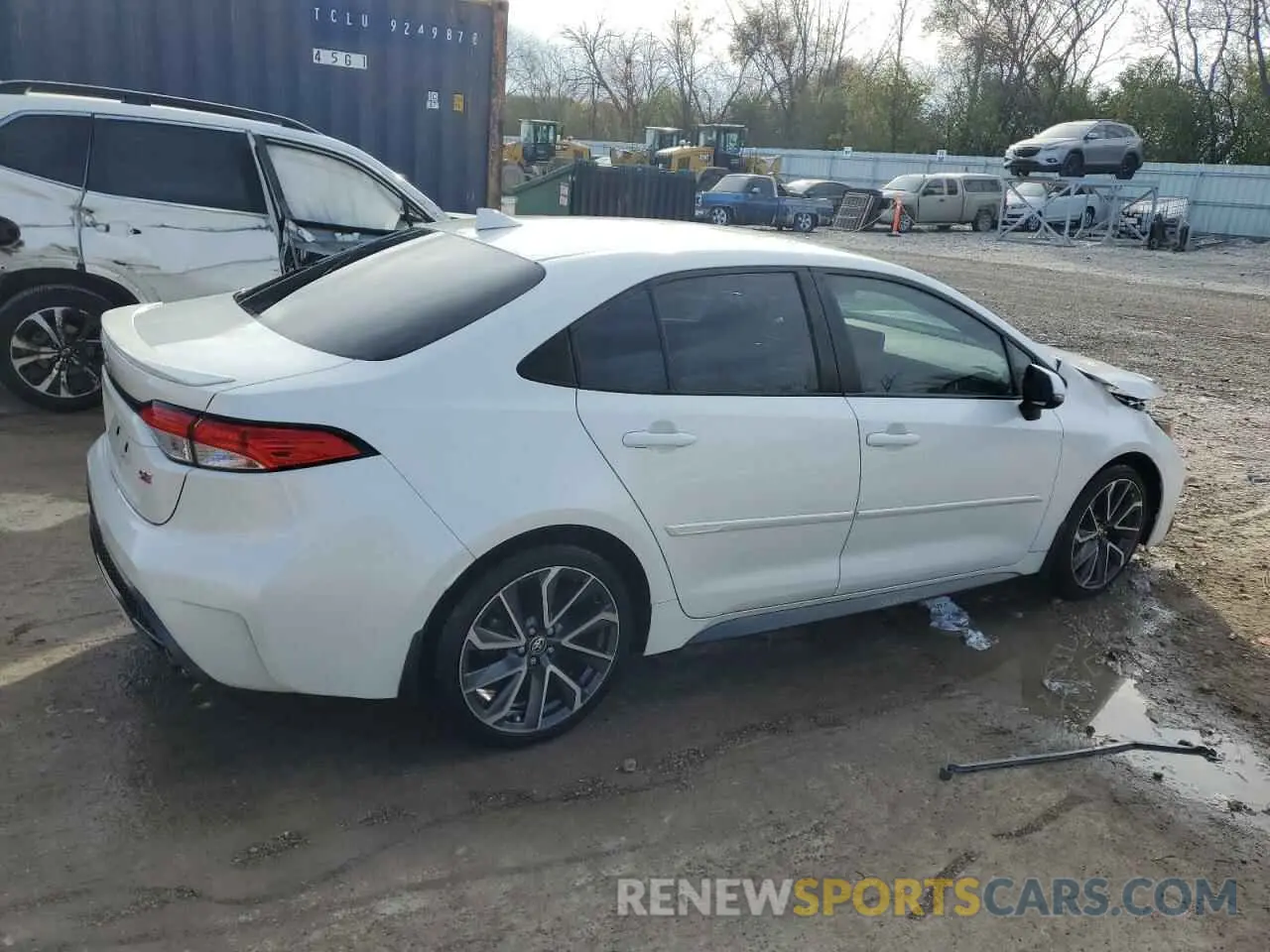 3 Photograph of a damaged car 5YFS4RCE7LP025657 TOYOTA COROLLA 2020