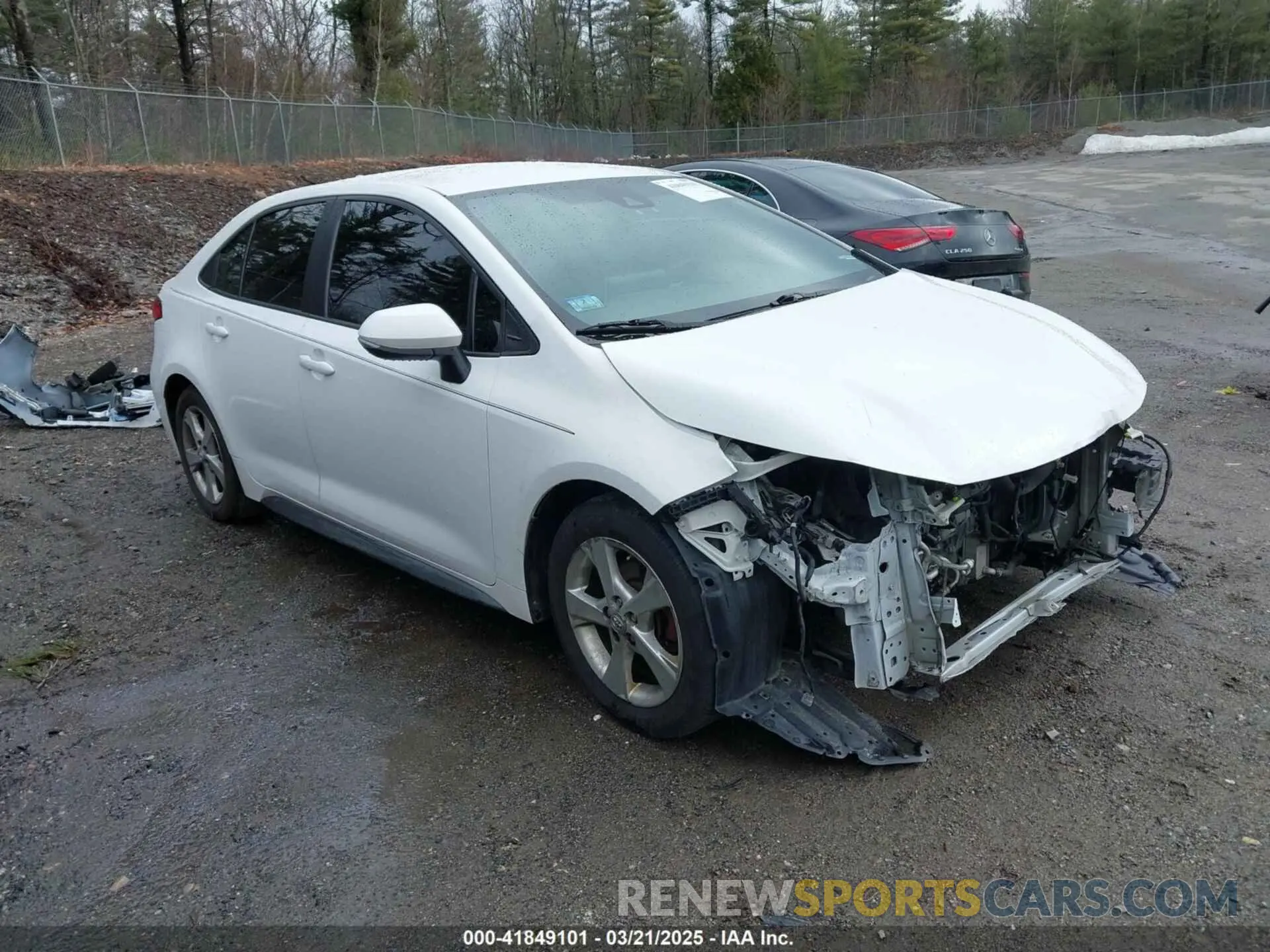 1 Photograph of a damaged car 5YFS4RCE7LP026260 TOYOTA COROLLA 2020