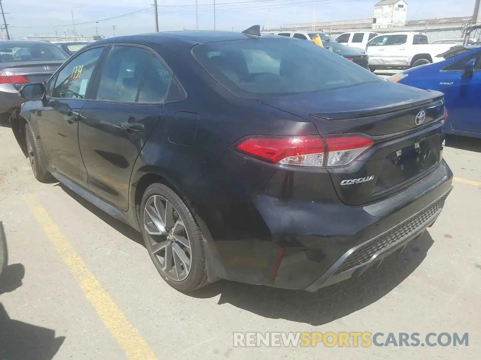 3 Photograph of a damaged car 5YFS4RCE7LP032575 TOYOTA COROLLA 2020