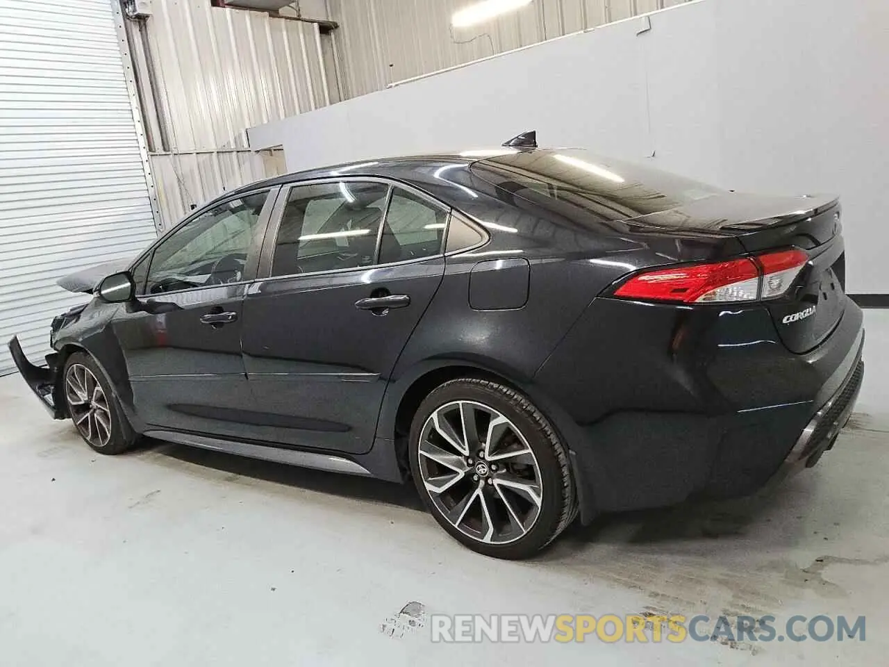 2 Photograph of a damaged car 5YFS4RCE7LP050851 TOYOTA COROLLA 2020