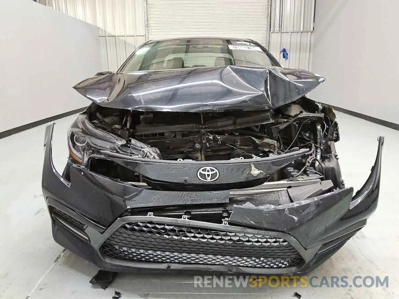 5 Photograph of a damaged car 5YFS4RCE7LP050851 TOYOTA COROLLA 2020