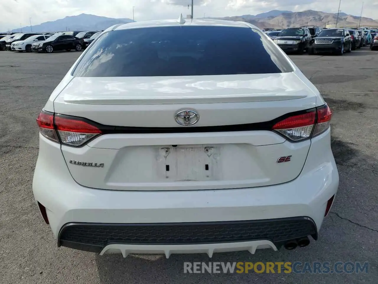 6 Photograph of a damaged car 5YFS4RCE7LP055502 TOYOTA COROLLA 2020