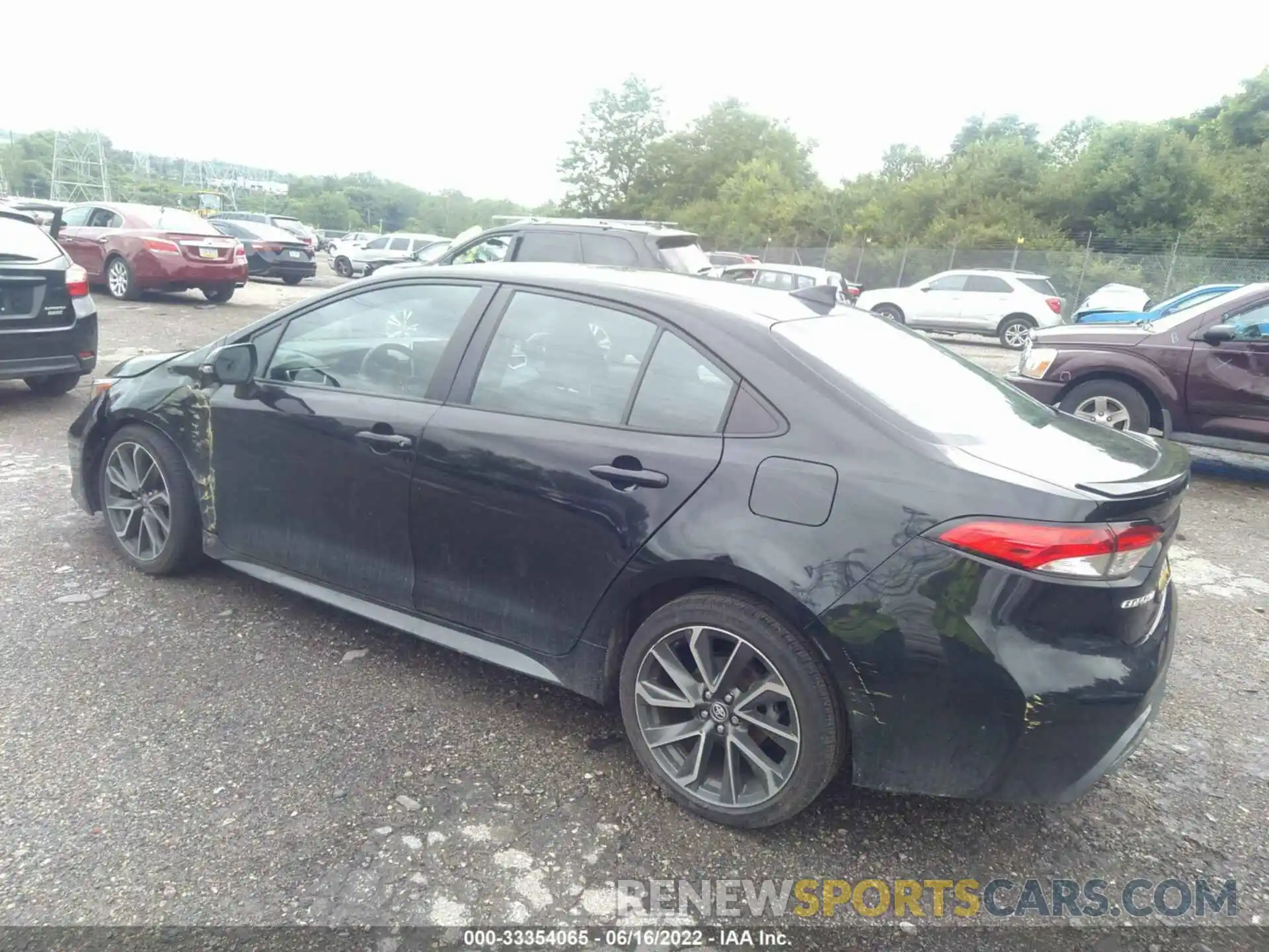 3 Photograph of a damaged car 5YFS4RCE8LP012447 TOYOTA COROLLA 2020