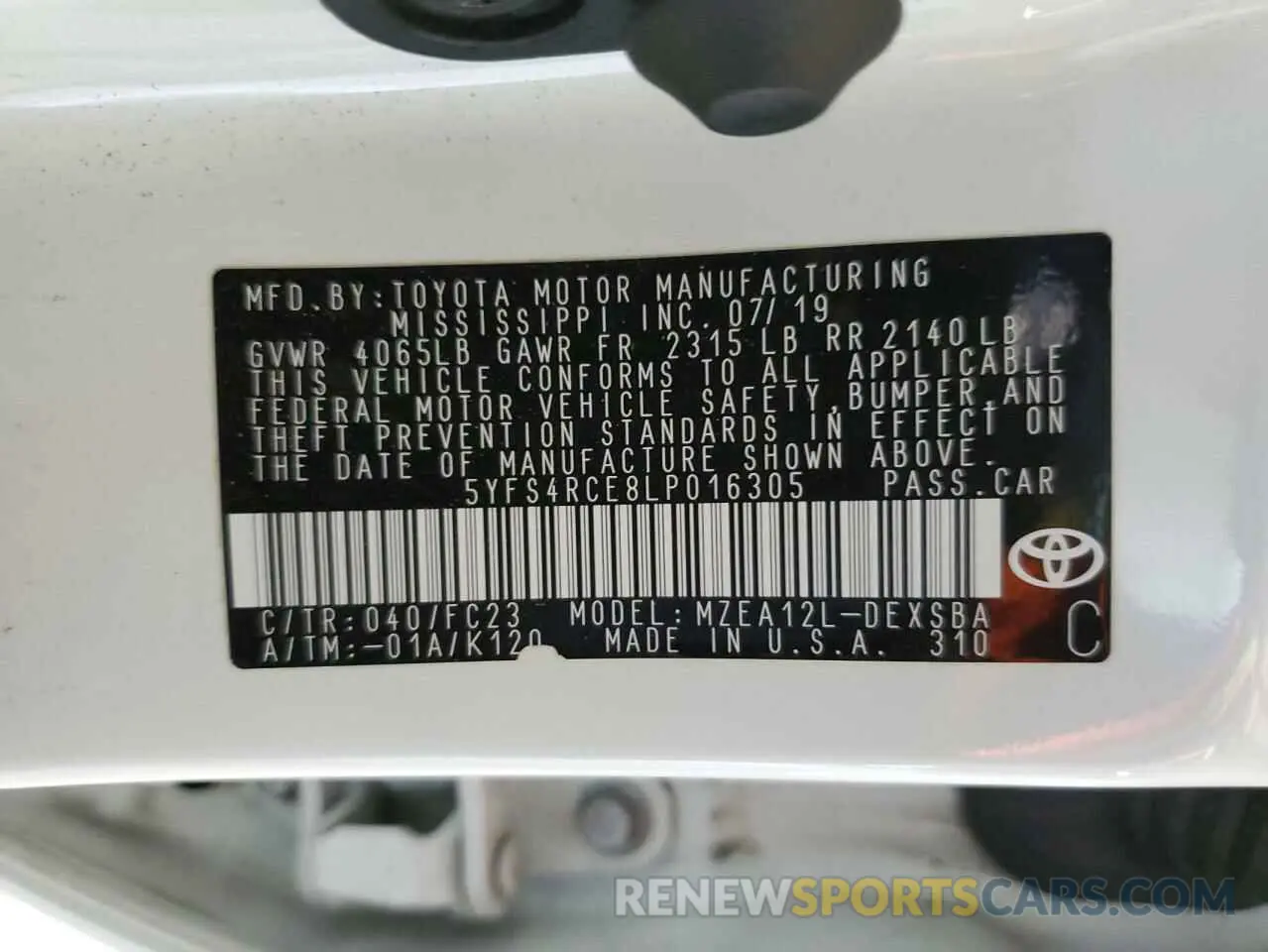 13 Photograph of a damaged car 5YFS4RCE8LP016305 TOYOTA COROLLA 2020