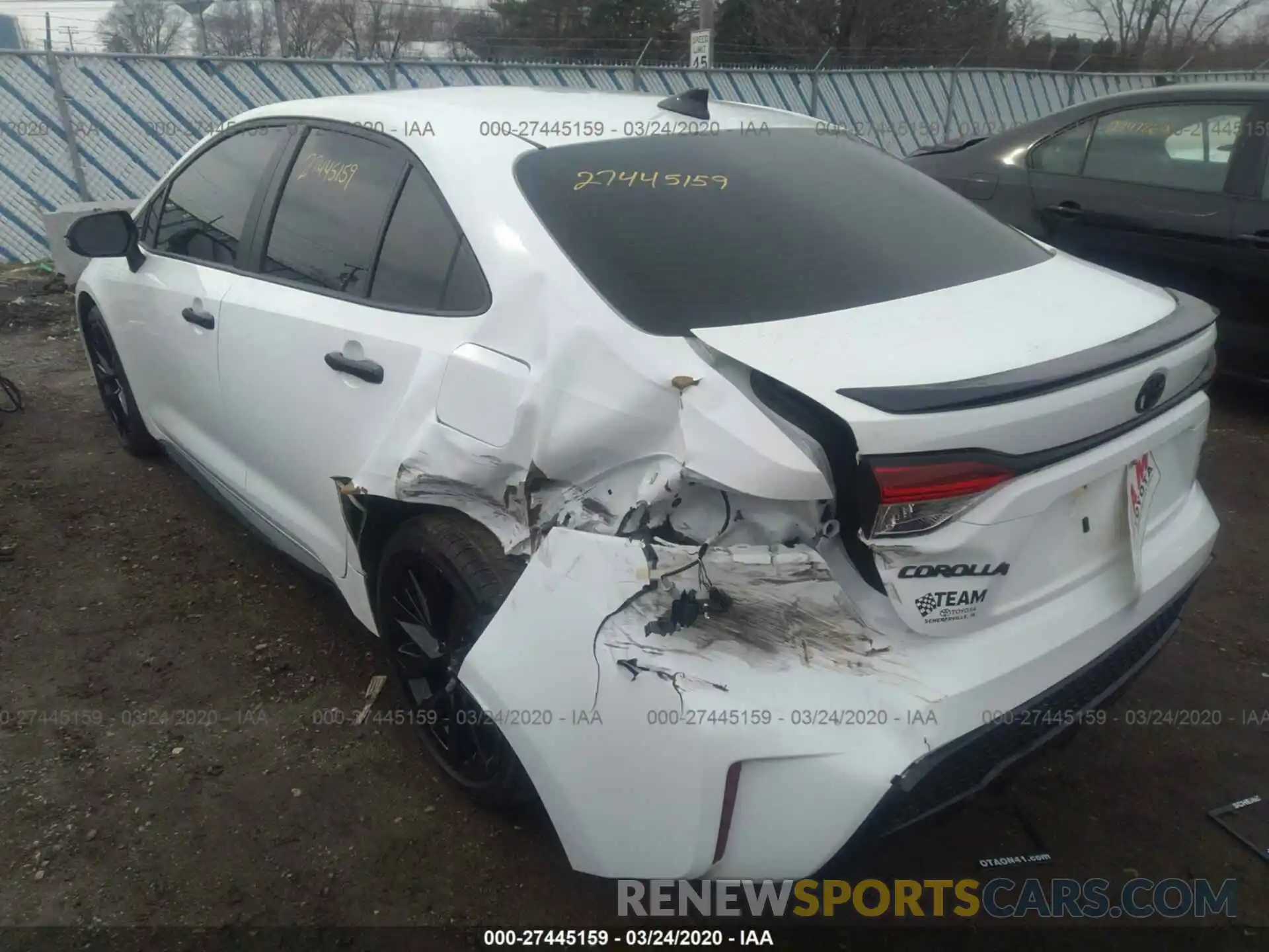 3 Photograph of a damaged car 5YFS4RCE8LP037607 TOYOTA COROLLA 2020