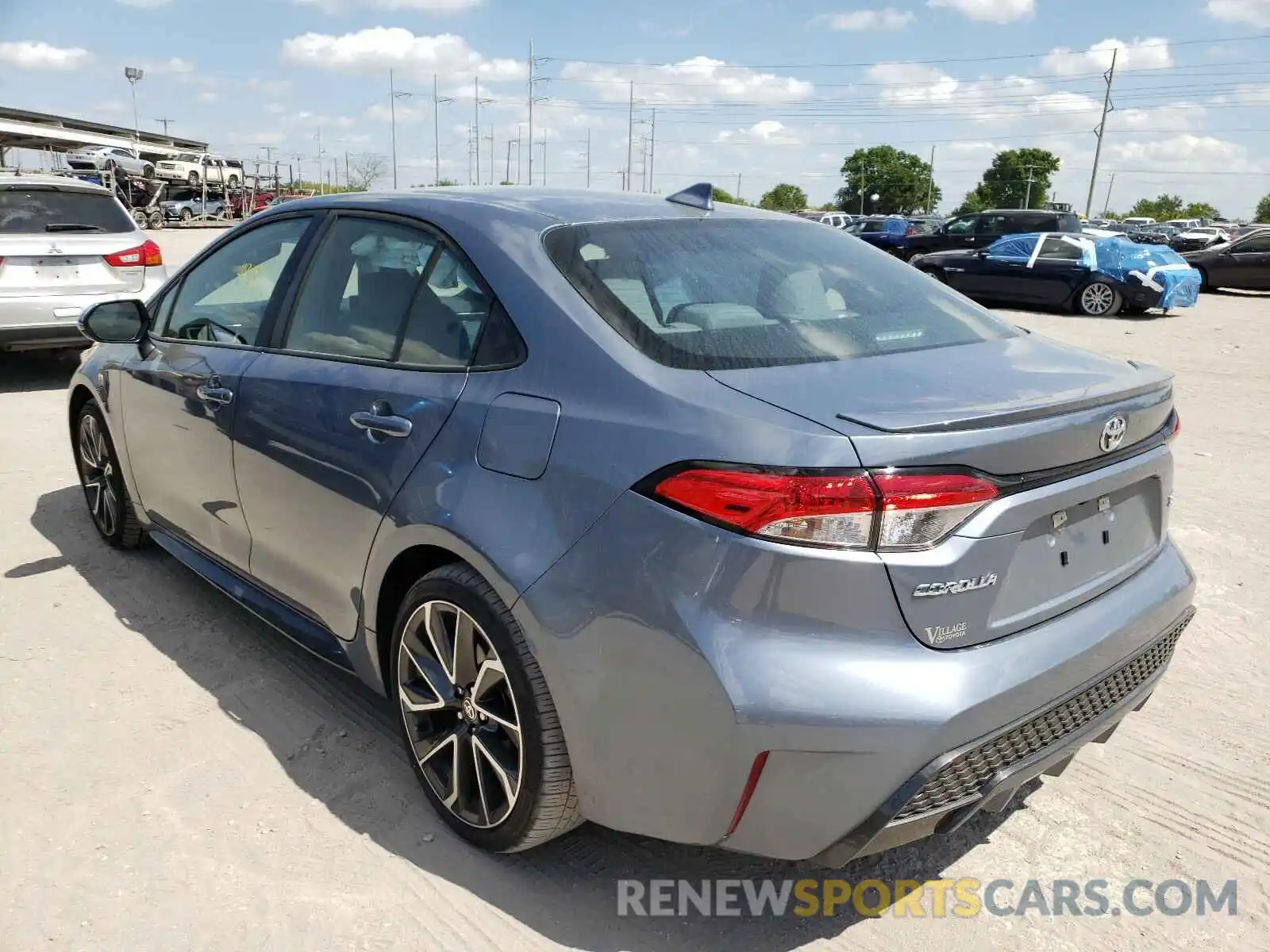 3 Photograph of a damaged car 5YFS4RCE8LP042967 TOYOTA COROLLA 2020