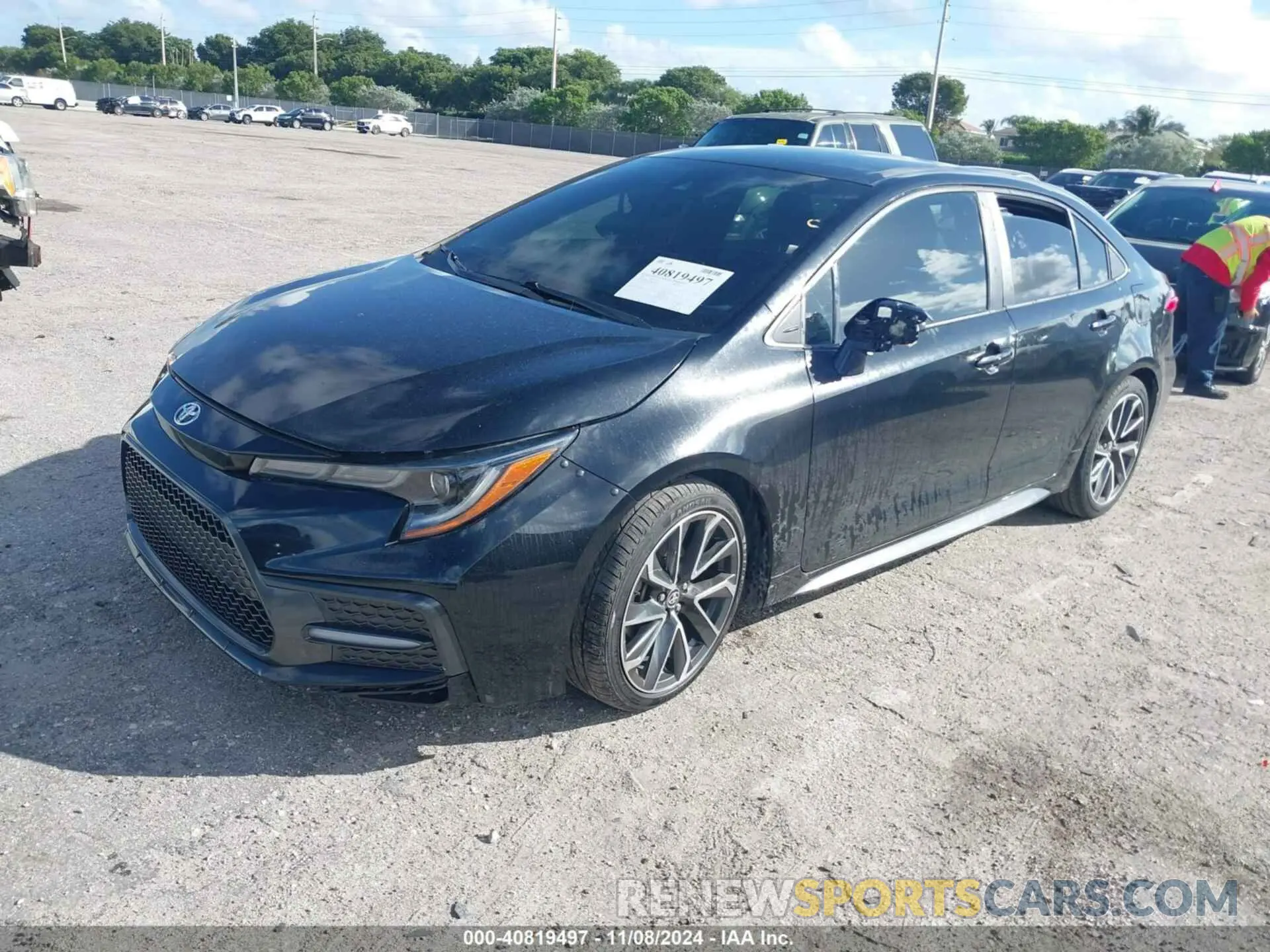 2 Photograph of a damaged car 5YFS4RCE8LP043584 TOYOTA COROLLA 2020