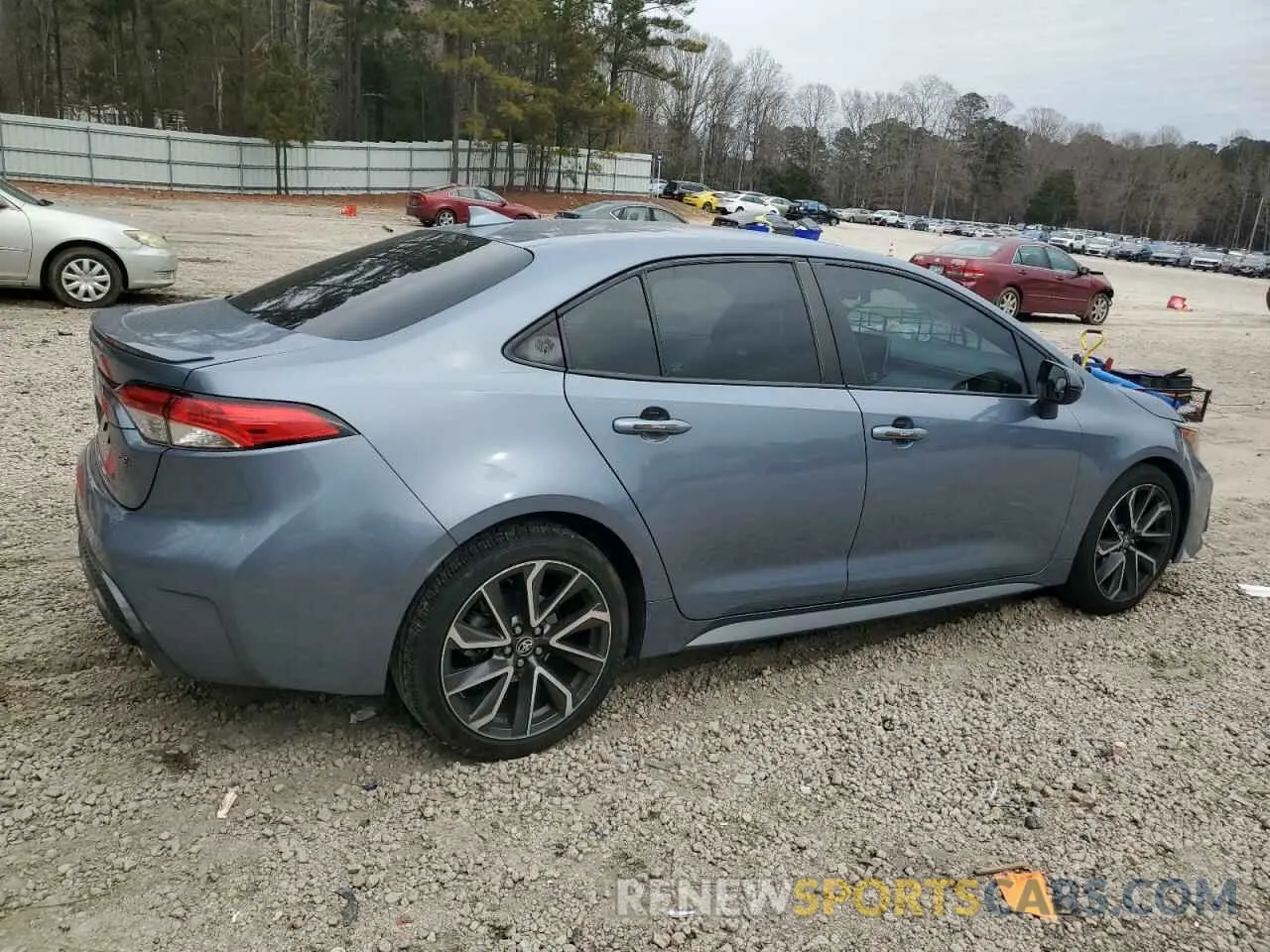 3 Photograph of a damaged car 5YFS4RCE8LP043648 TOYOTA COROLLA 2020