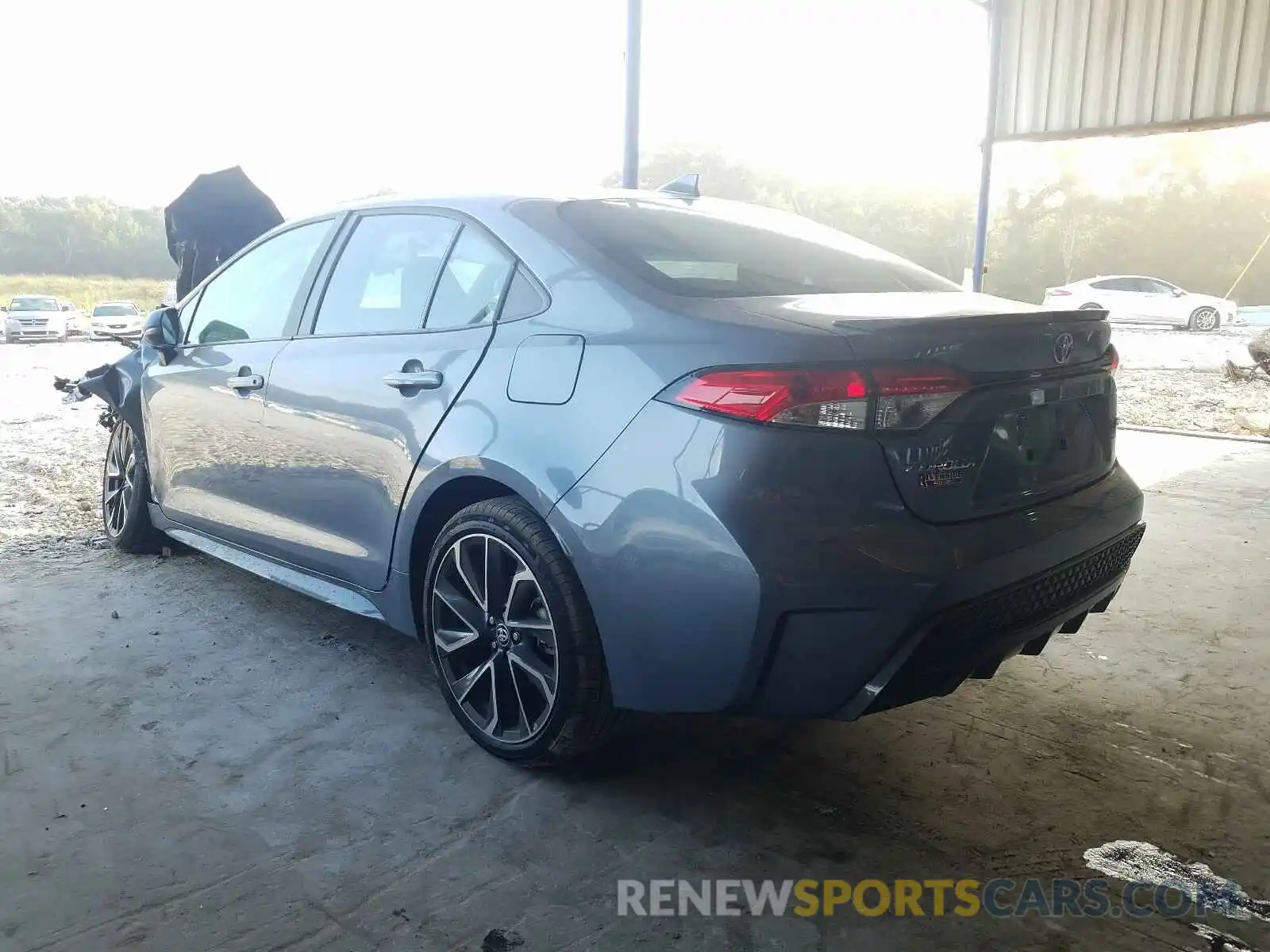 3 Photograph of a damaged car 5YFS4RCE8LP045139 TOYOTA COROLLA 2020