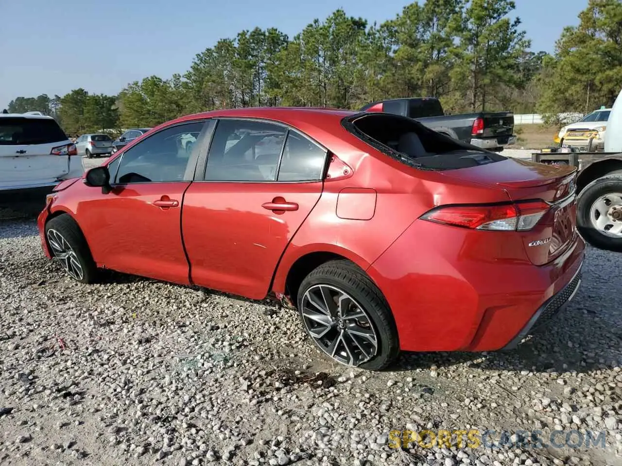 2 Photograph of a damaged car 5YFS4RCE8LP047201 TOYOTA COROLLA 2020