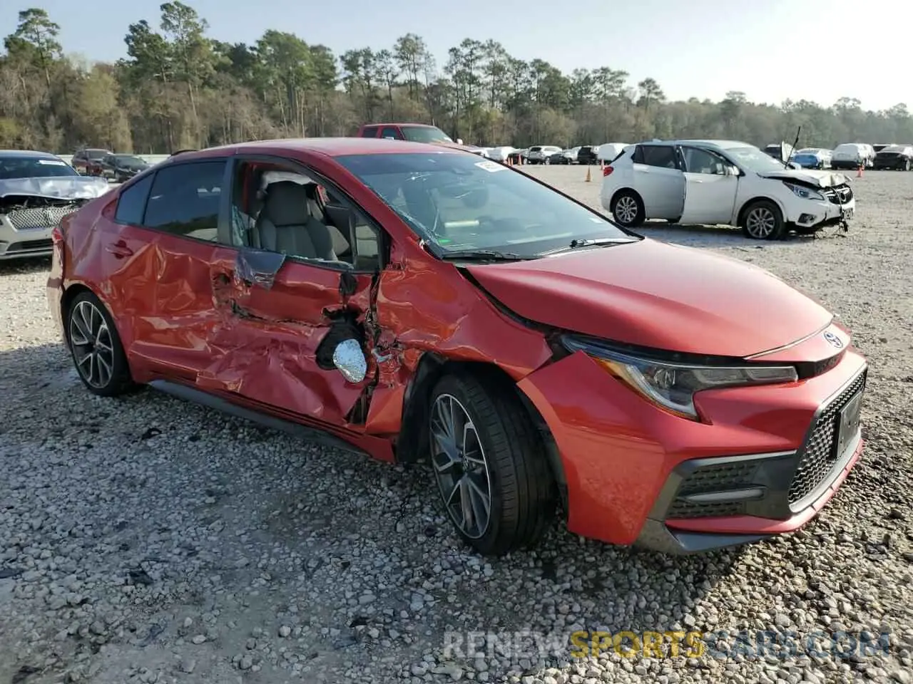 4 Photograph of a damaged car 5YFS4RCE8LP047201 TOYOTA COROLLA 2020