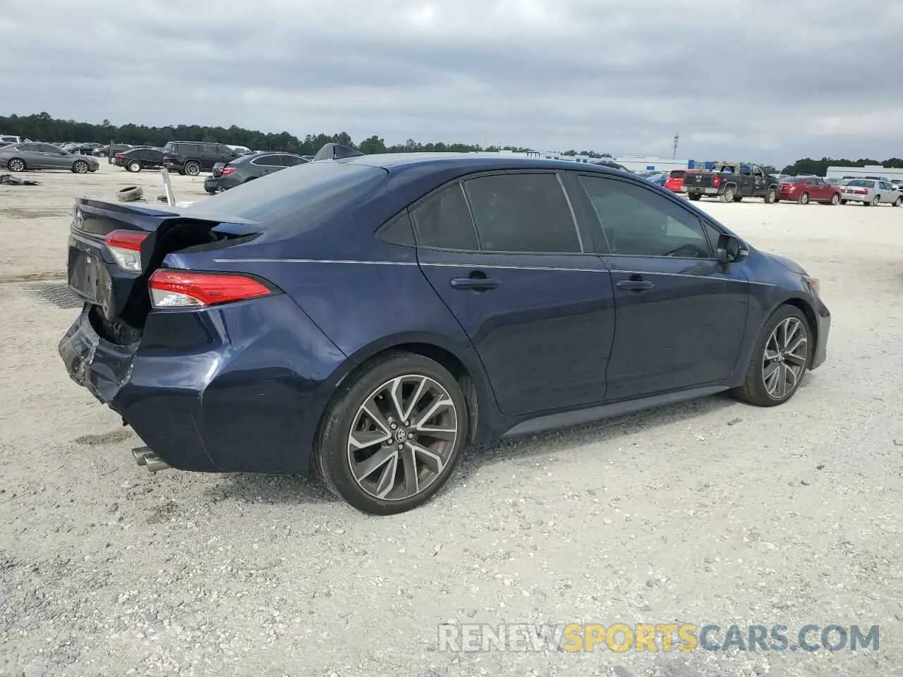 3 Photograph of a damaged car 5YFS4RCE8LP053421 TOYOTA COROLLA 2020