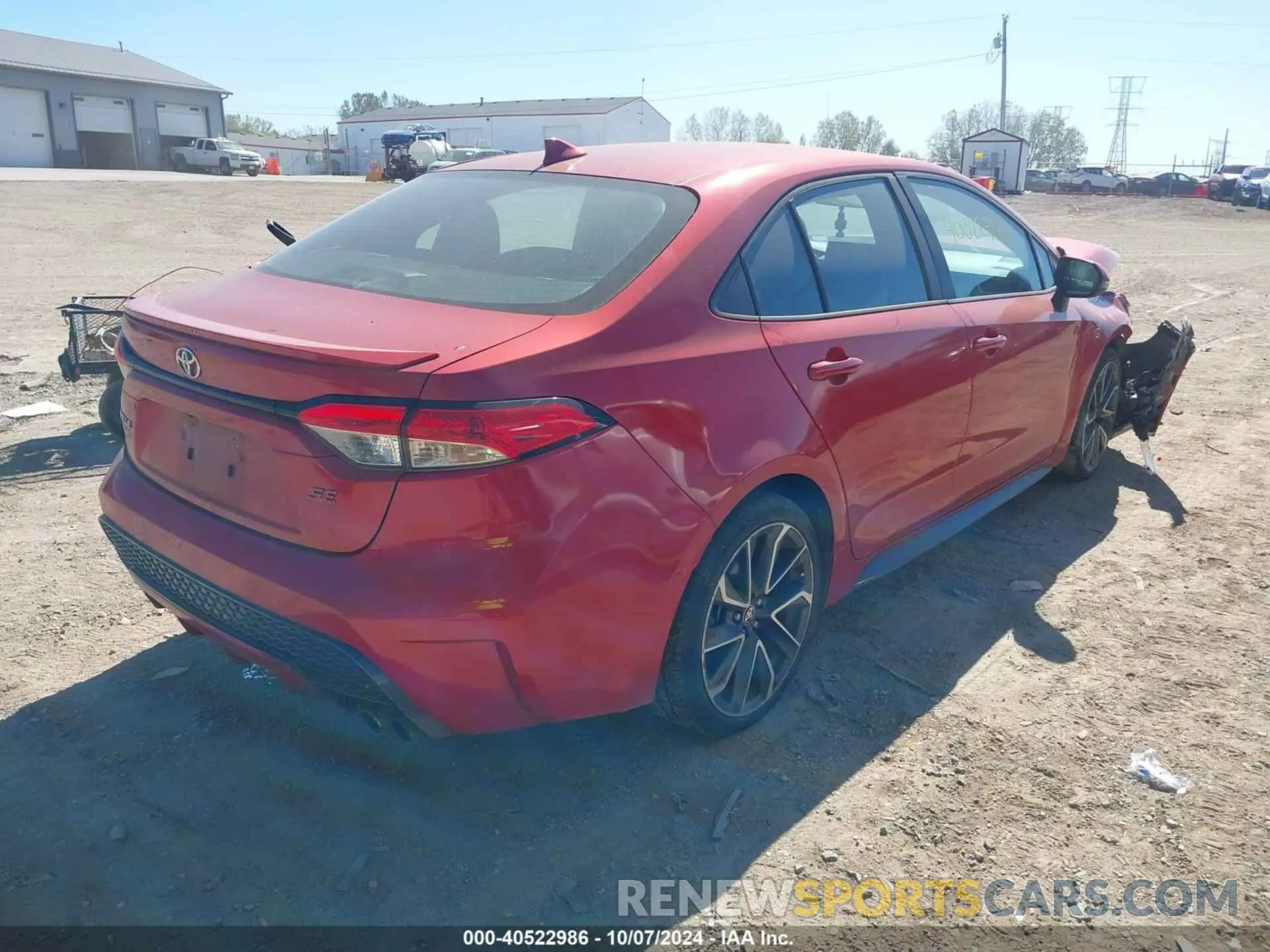 4 Photograph of a damaged car 5YFS4RCE9LP001327 TOYOTA COROLLA 2020
