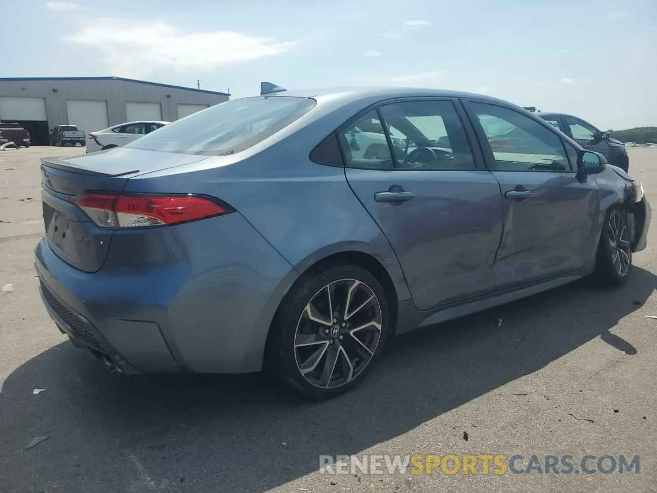 3 Photograph of a damaged car 5YFS4RCE9LP007676 TOYOTA COROLLA 2020