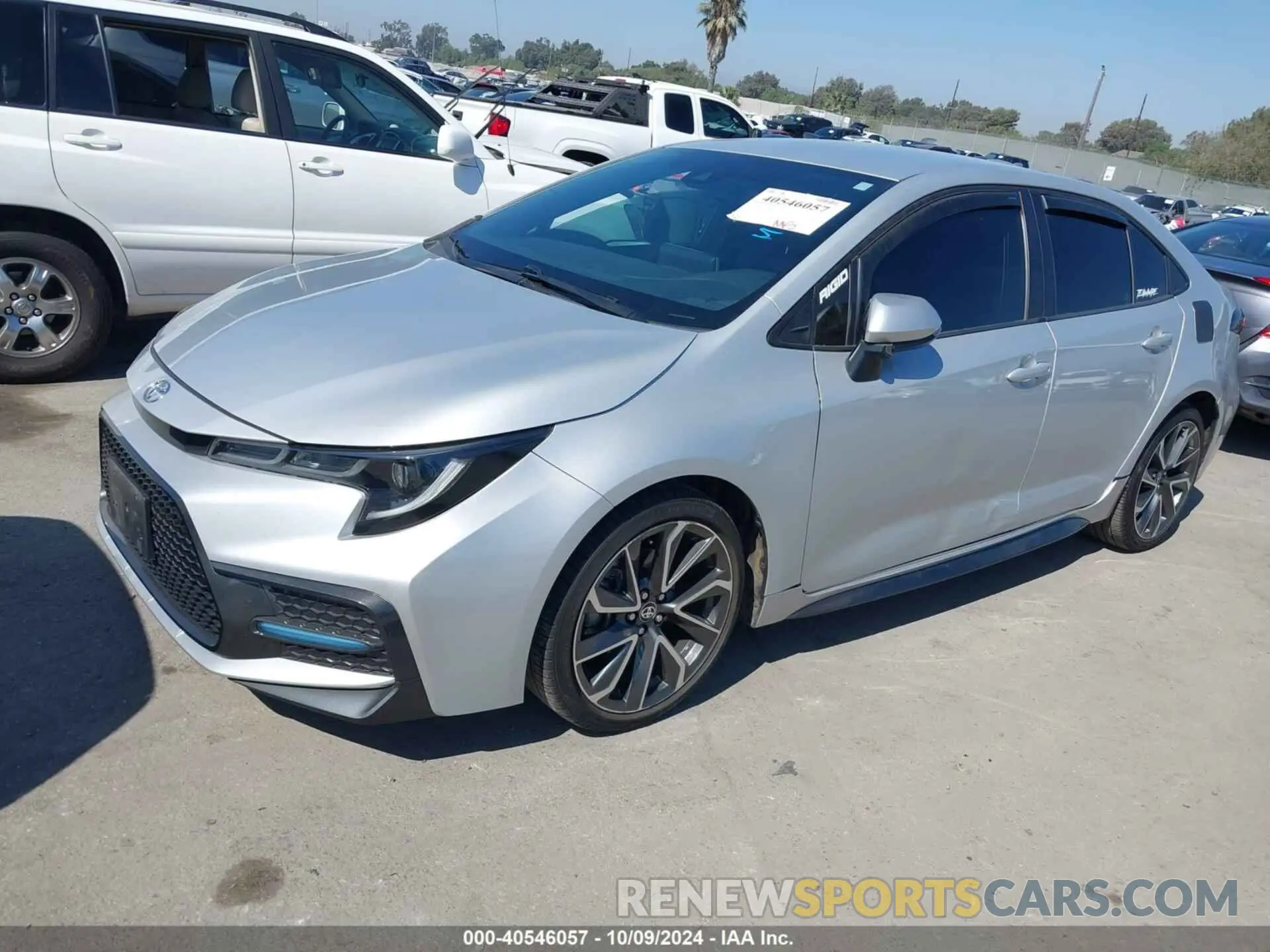 2 Photograph of a damaged car 5YFS4RCE9LP016992 TOYOTA COROLLA 2020